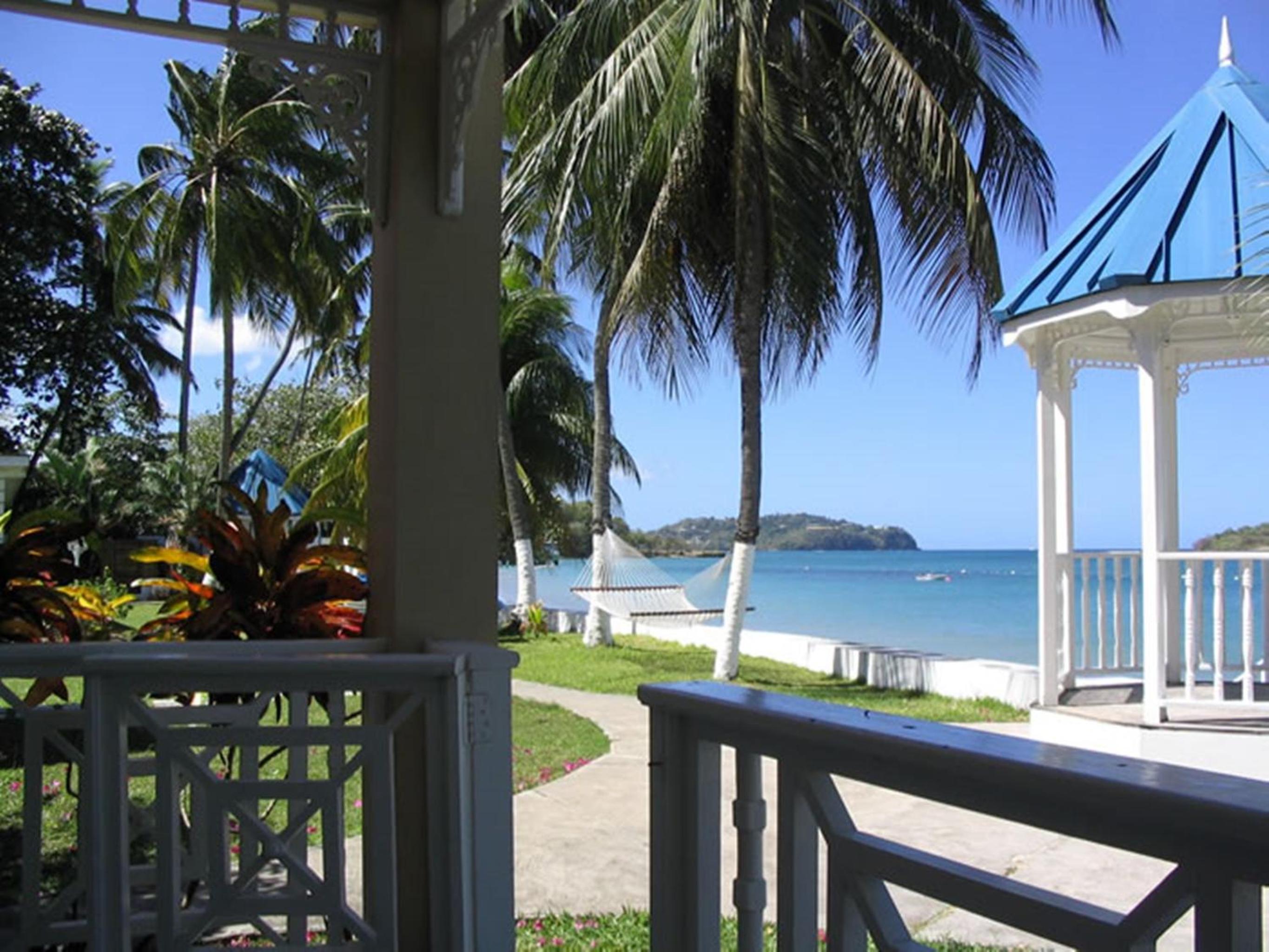 Villa Beach Cottages
