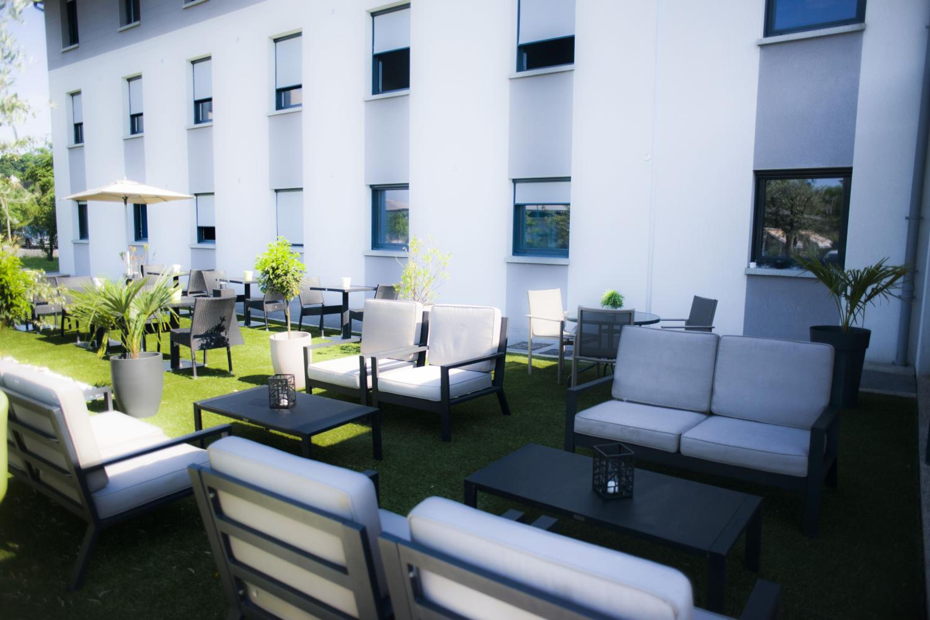 Besancon Vacations - All Suites Besancon - Property Image 1