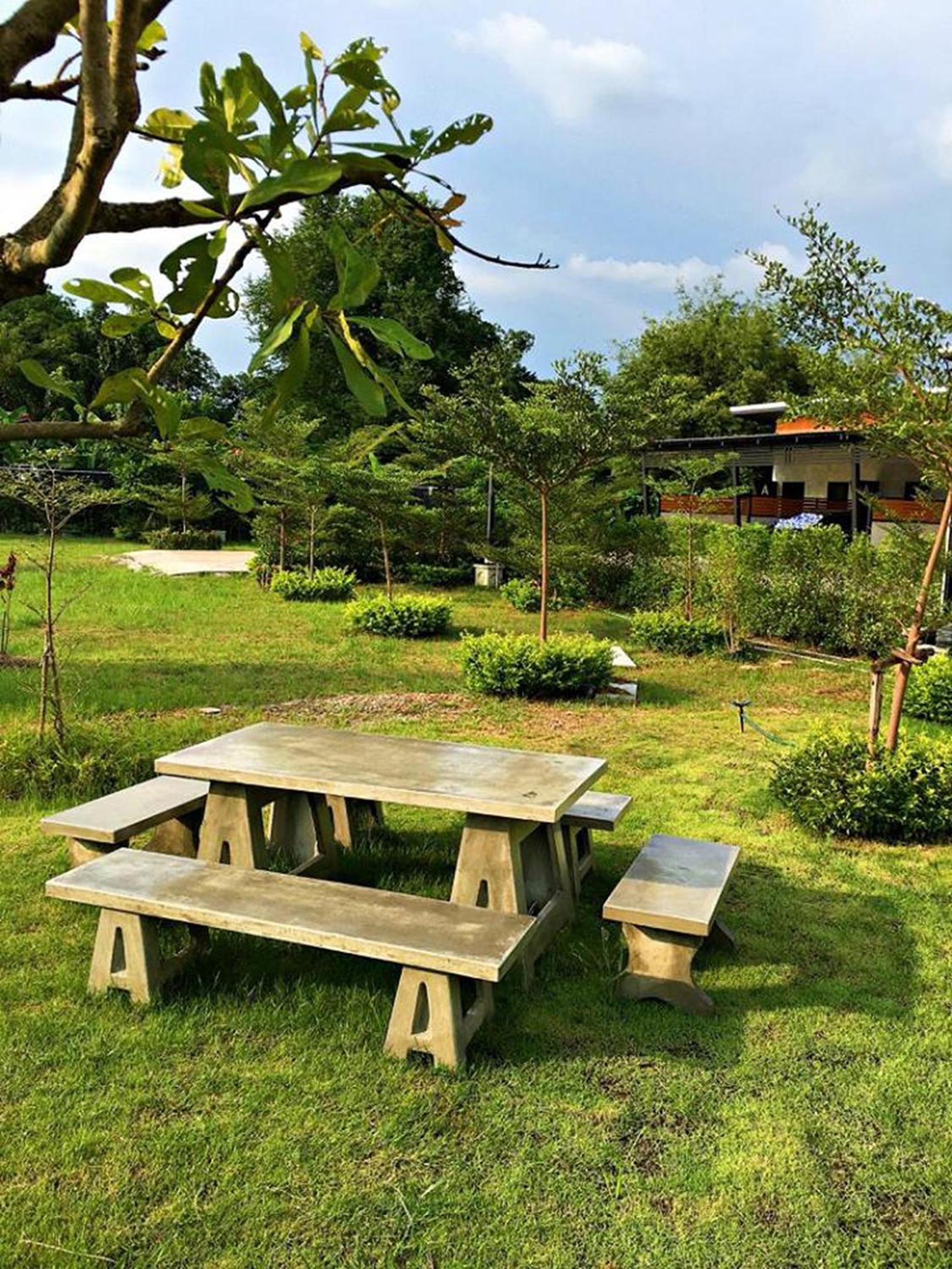 The Loft Resort Kabin Buri