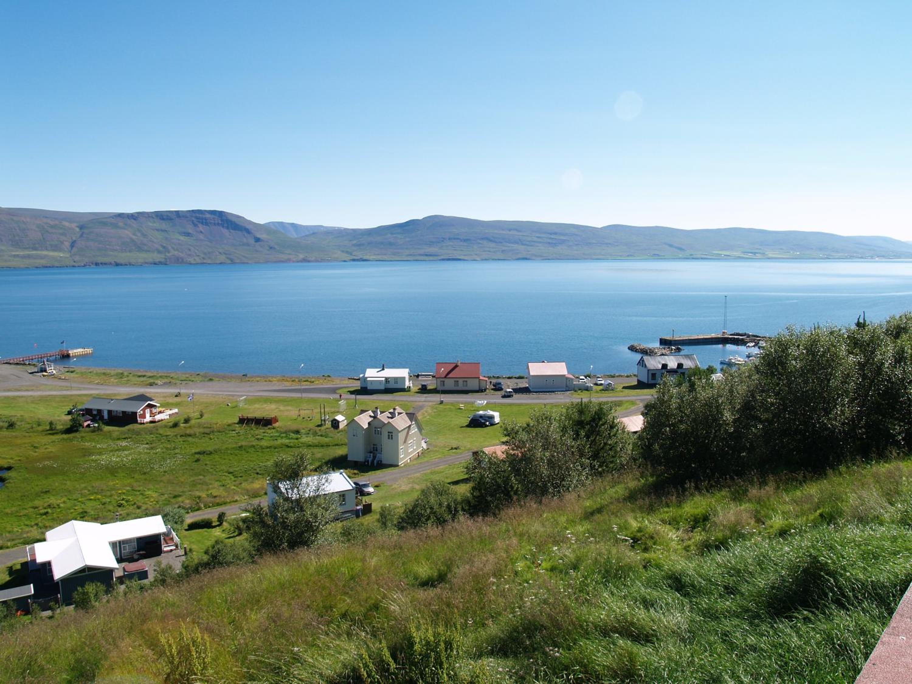 The Viking Country Club