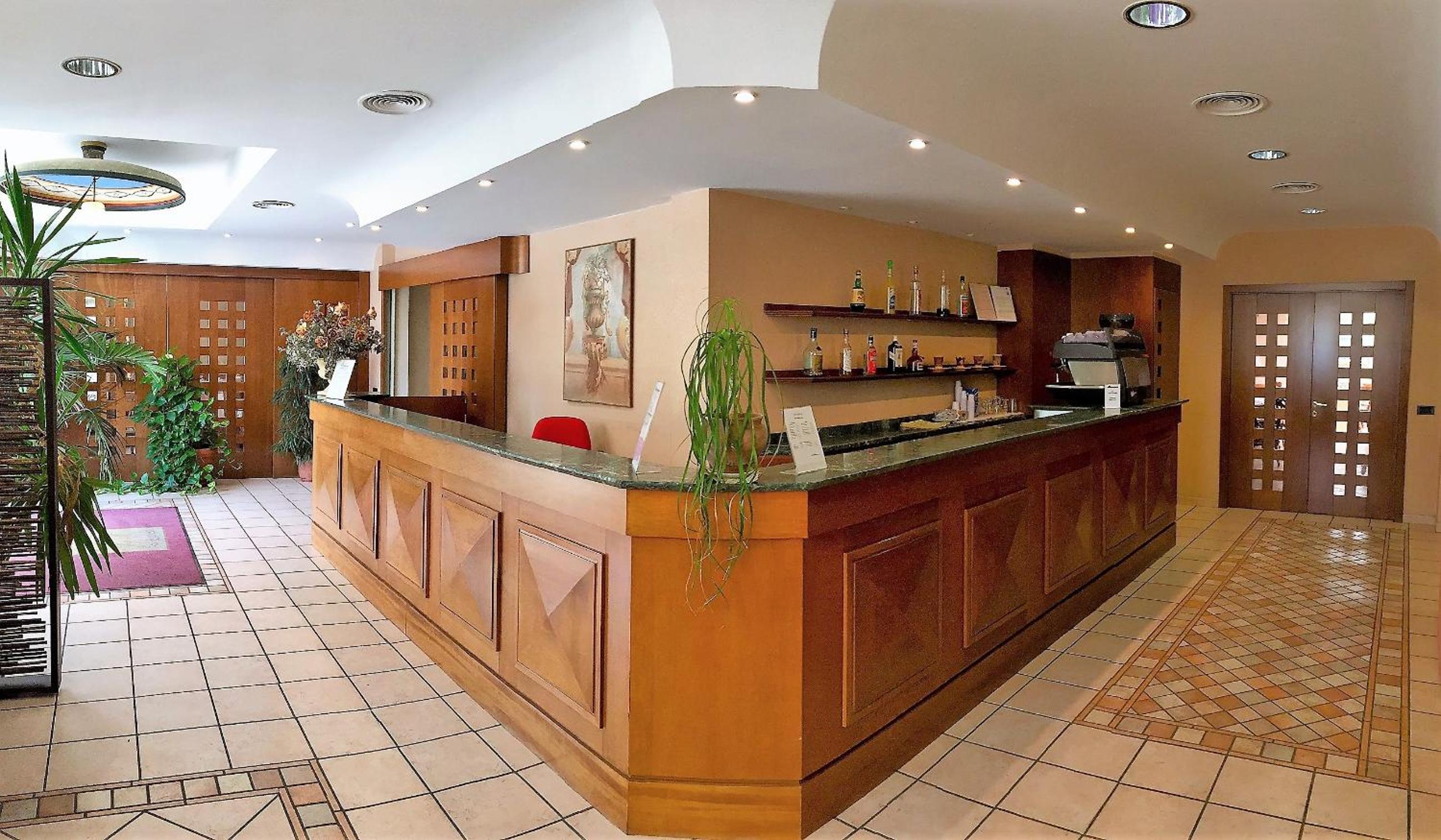 San Giovanni Rotondo Vacations - Hotel Sollievo - San Gennaro - Property Image 6