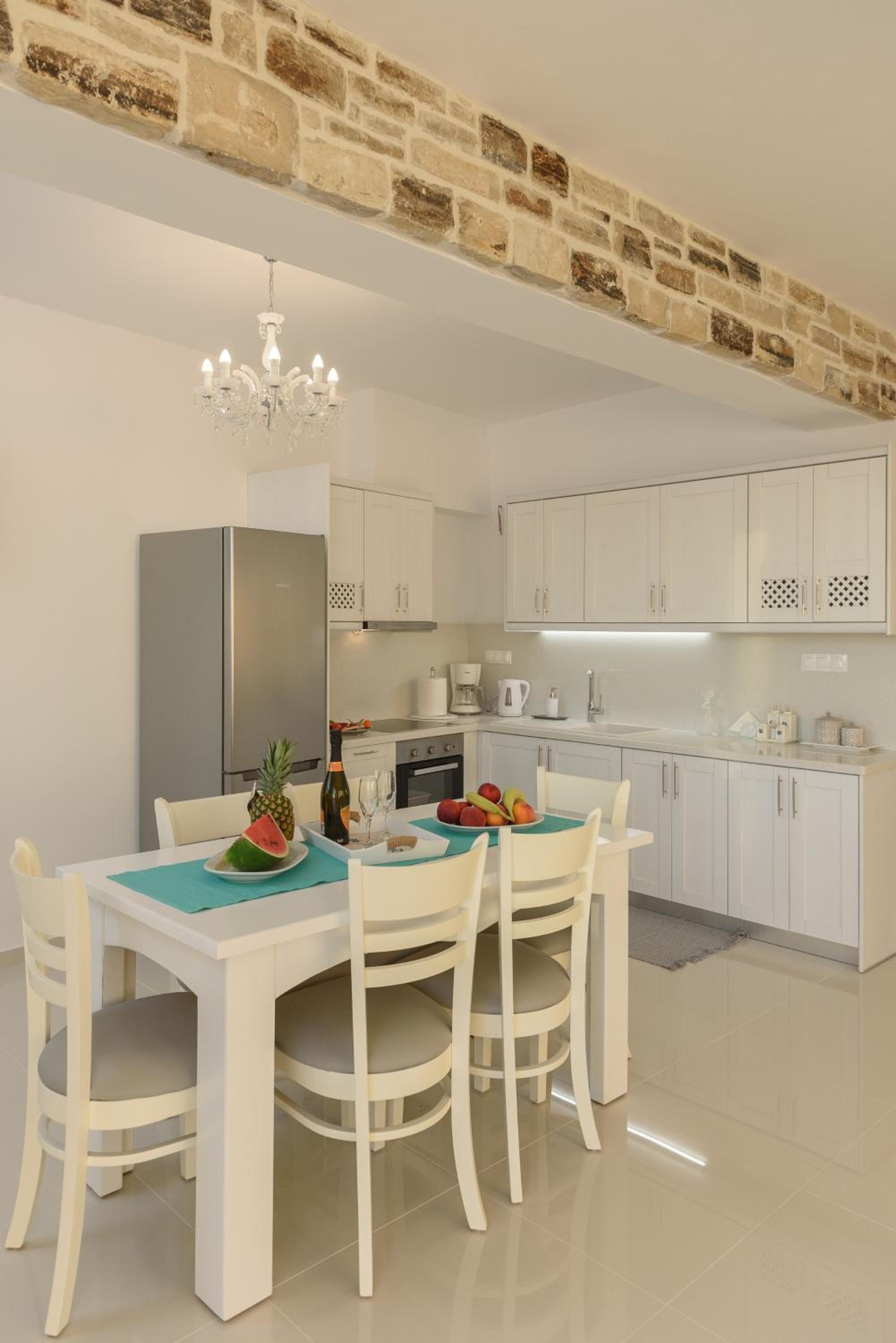 Aristodimos Luxury Apartments photo 5