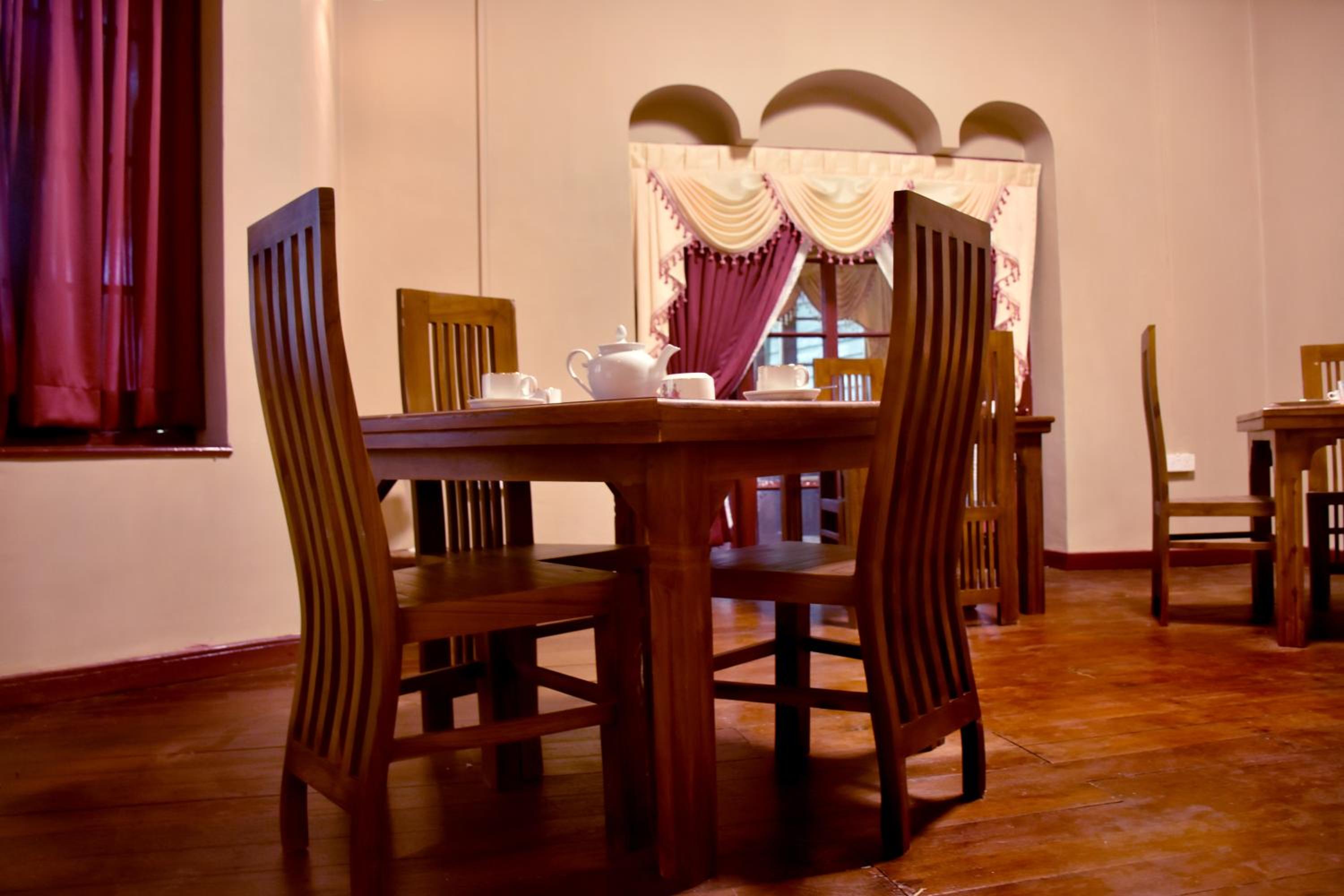 Royal Majesty Bungalow