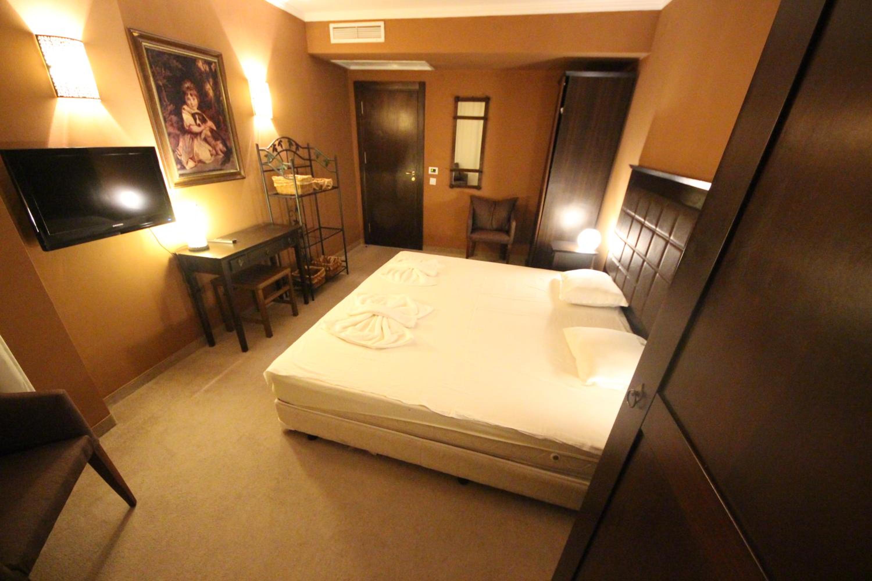 Menada Apartments in Royal Beach