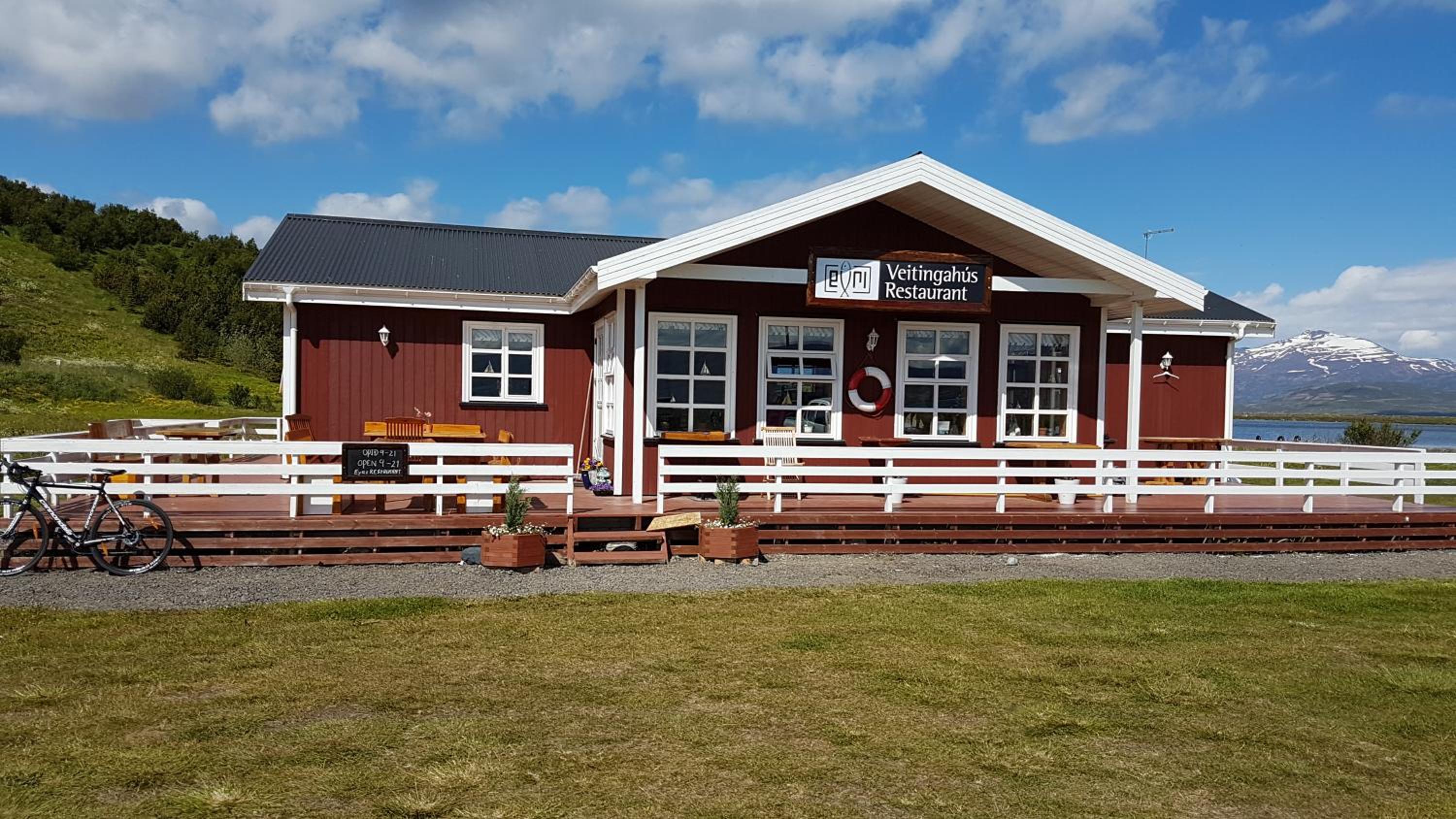 The Viking Country Club