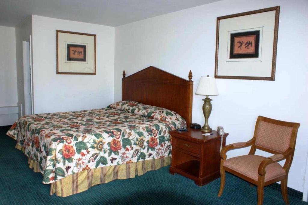 HWY Express Inn and Suites