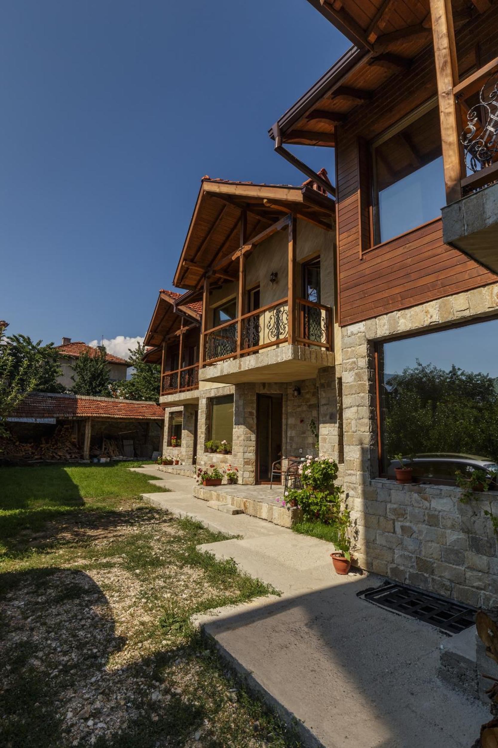 Rupchini Houses