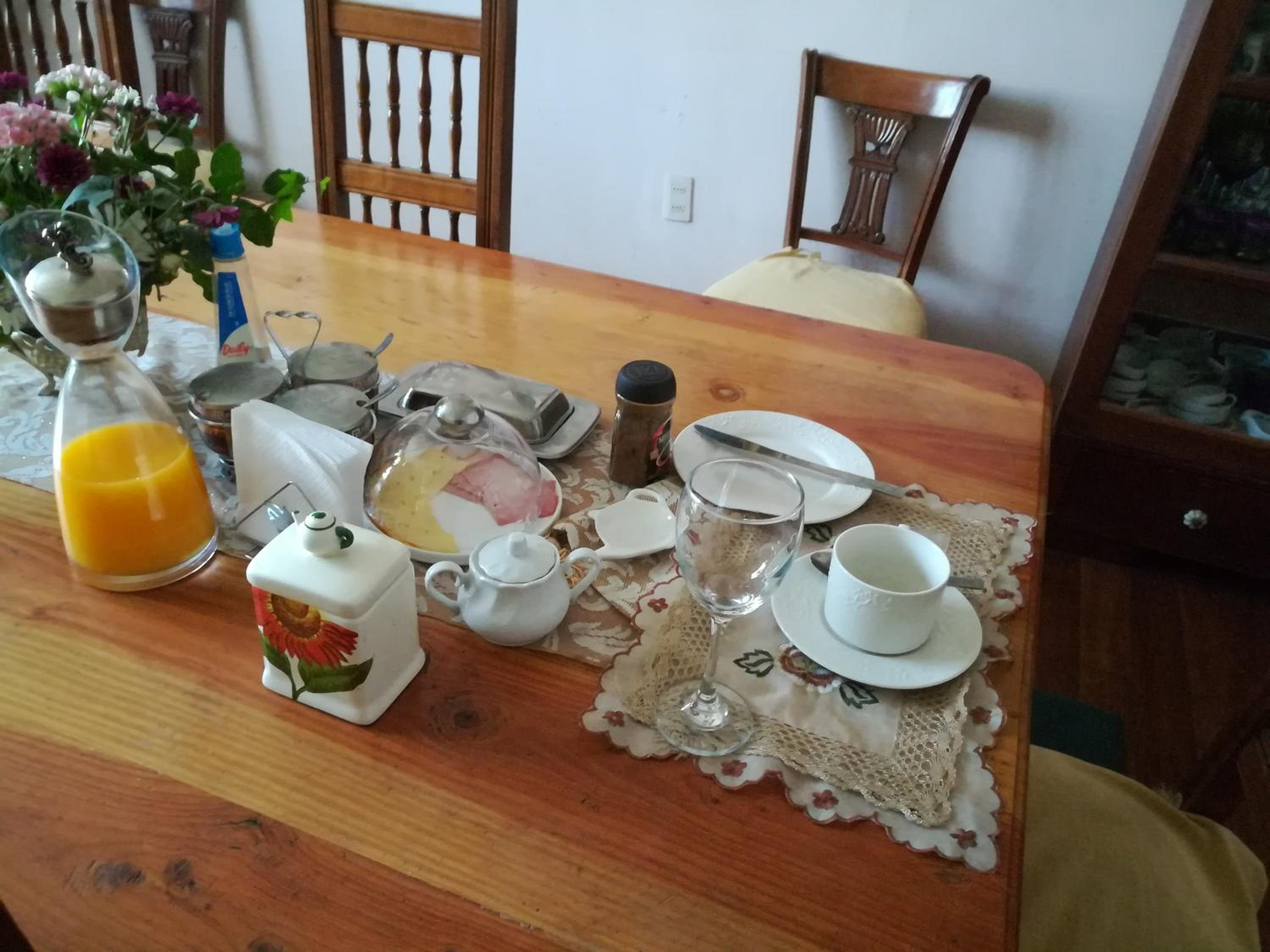 Hostal Renoir