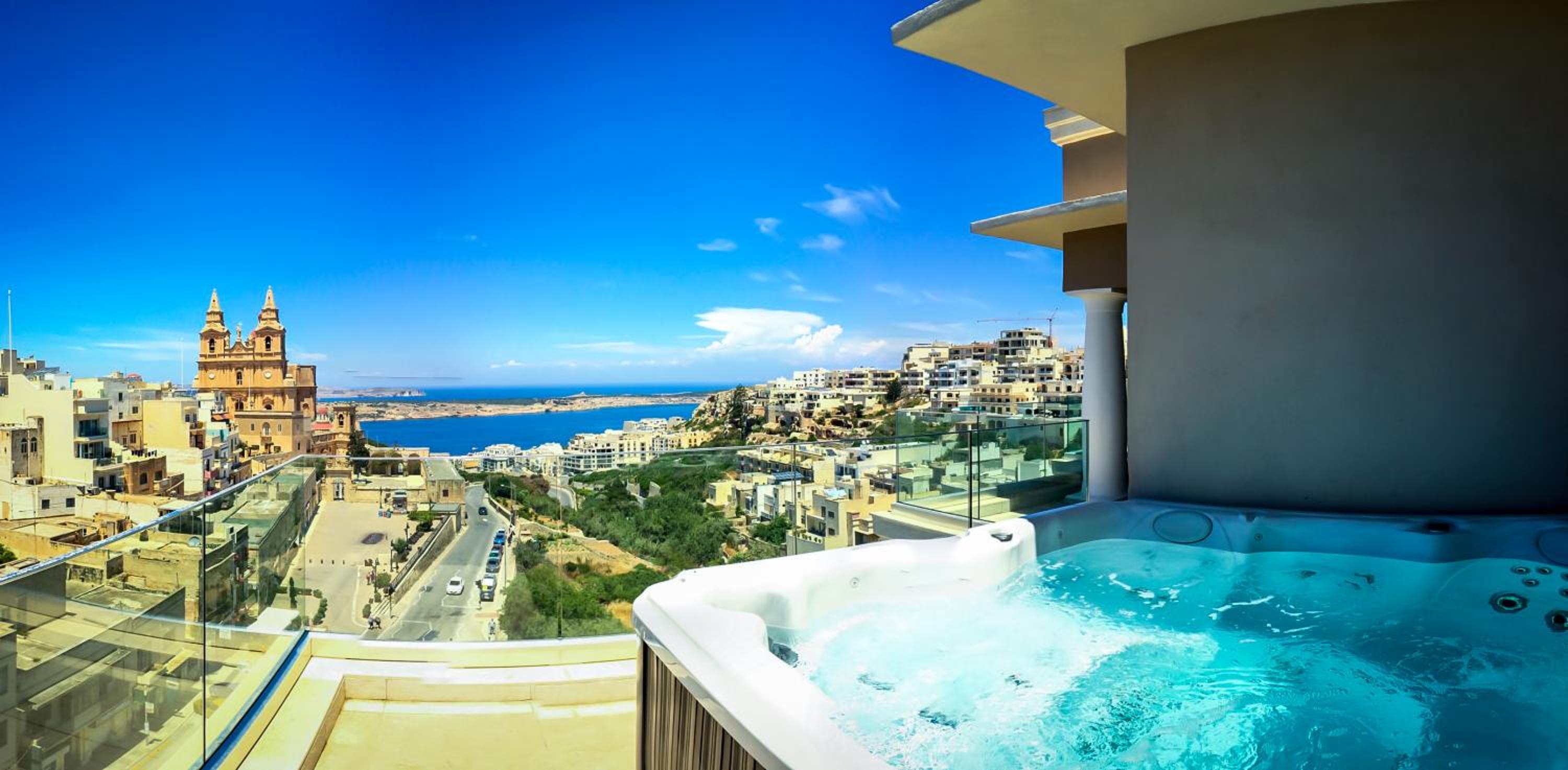 Maritim Antonine Hotel & Spa