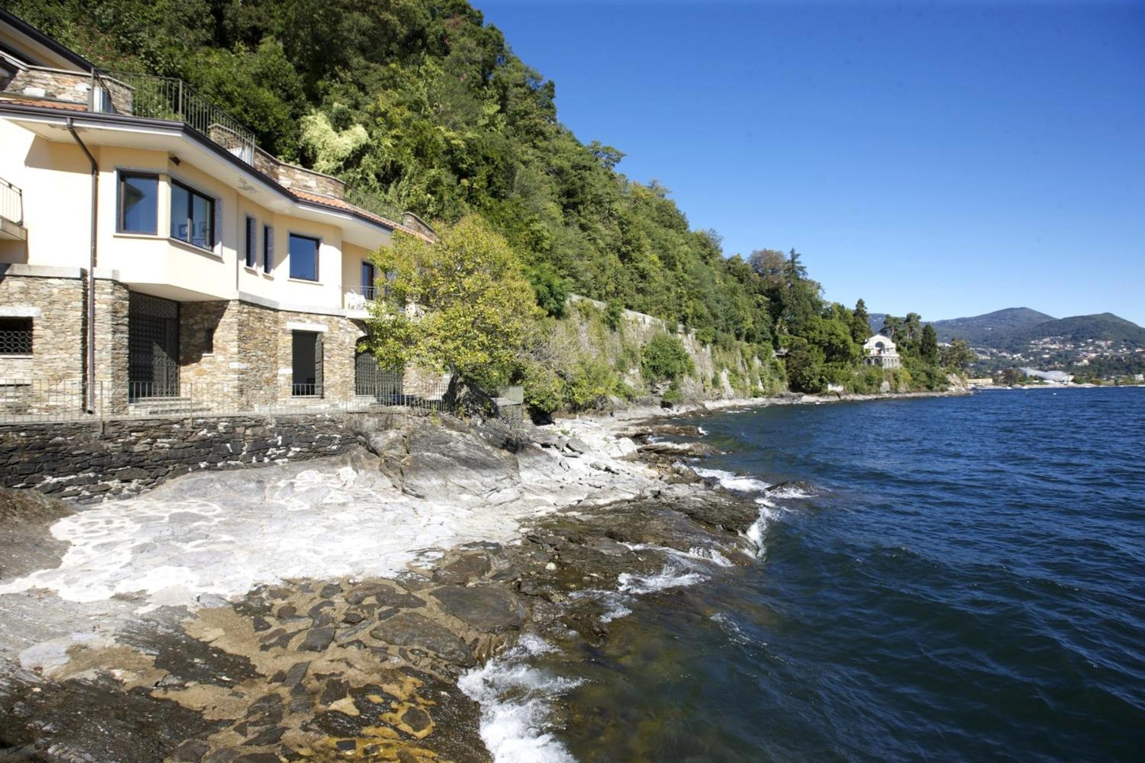 Villa Camelia view 5