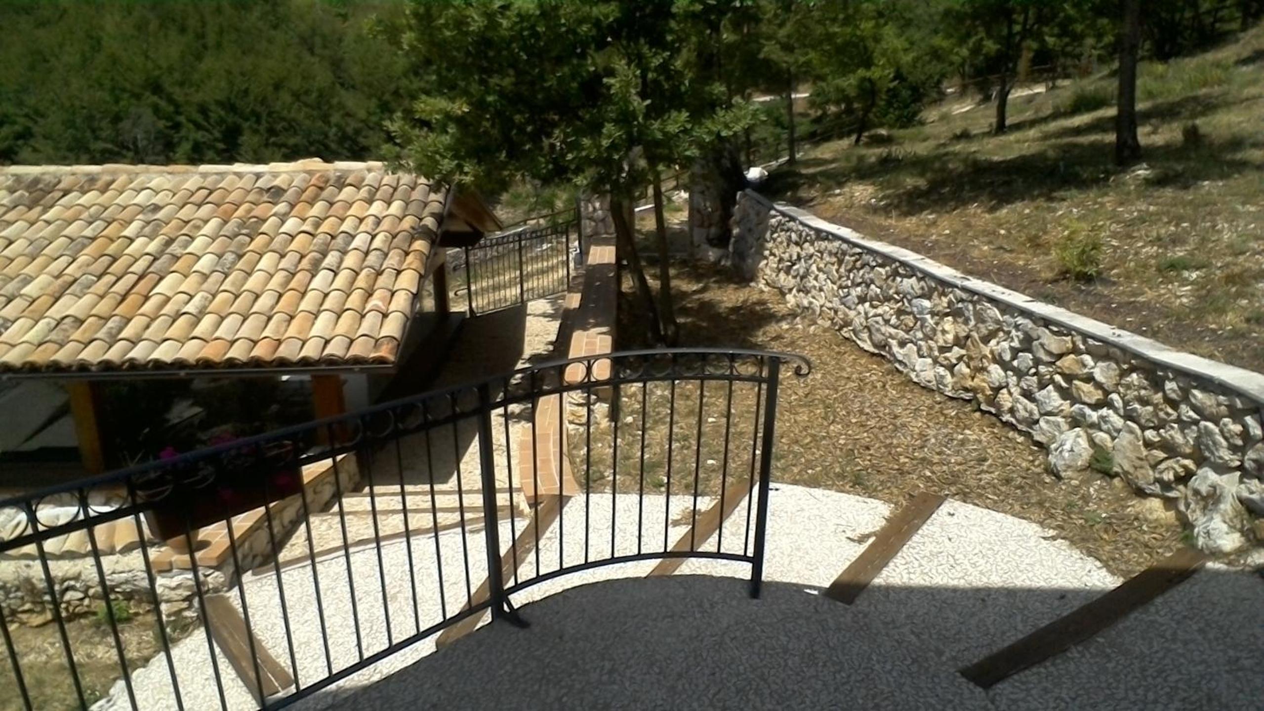 Photo 43