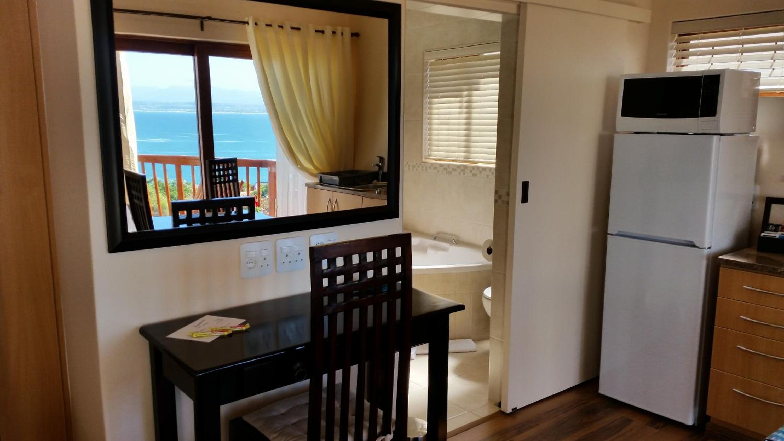 Aquamarine Guest House