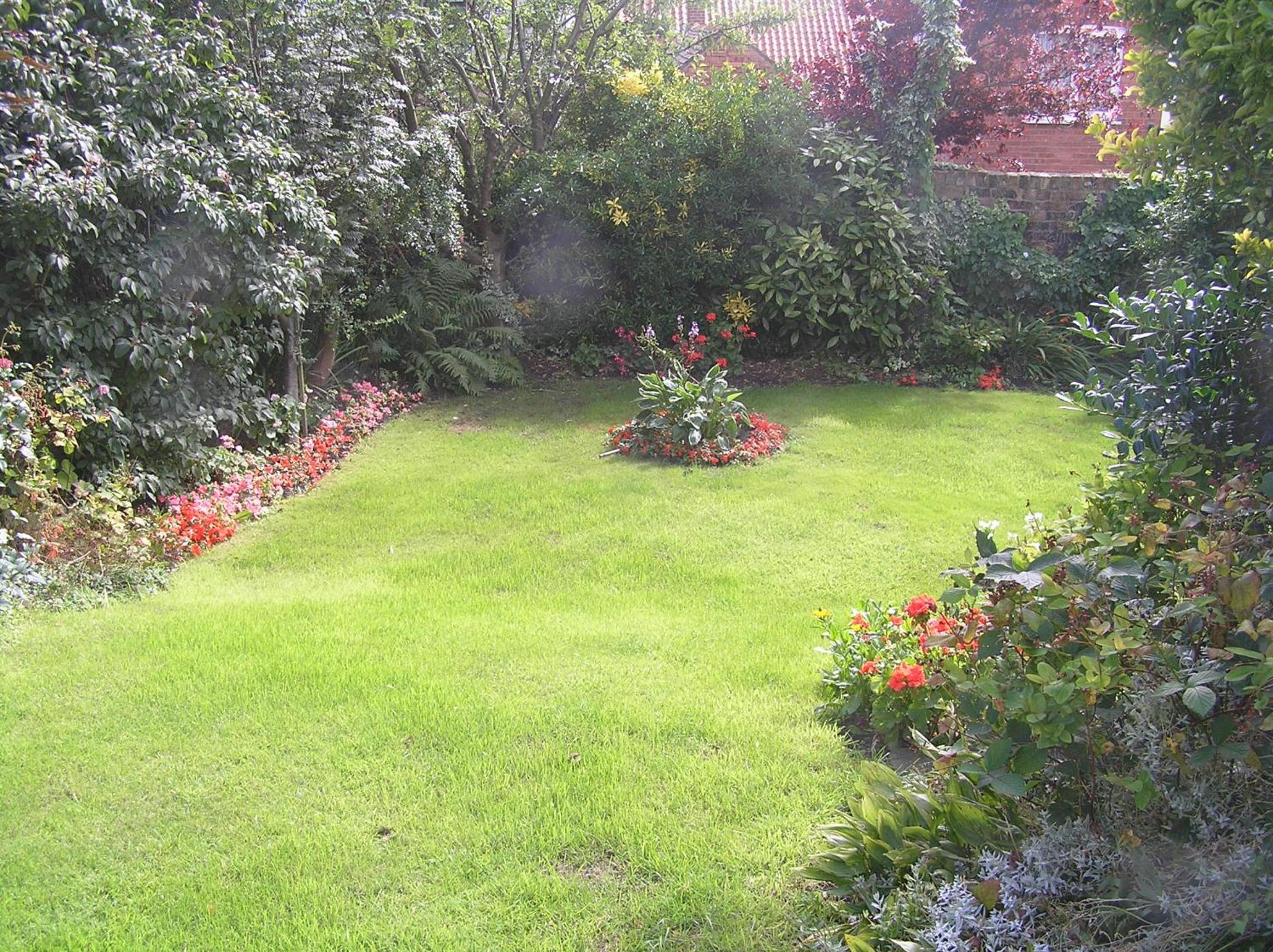 Photo 32