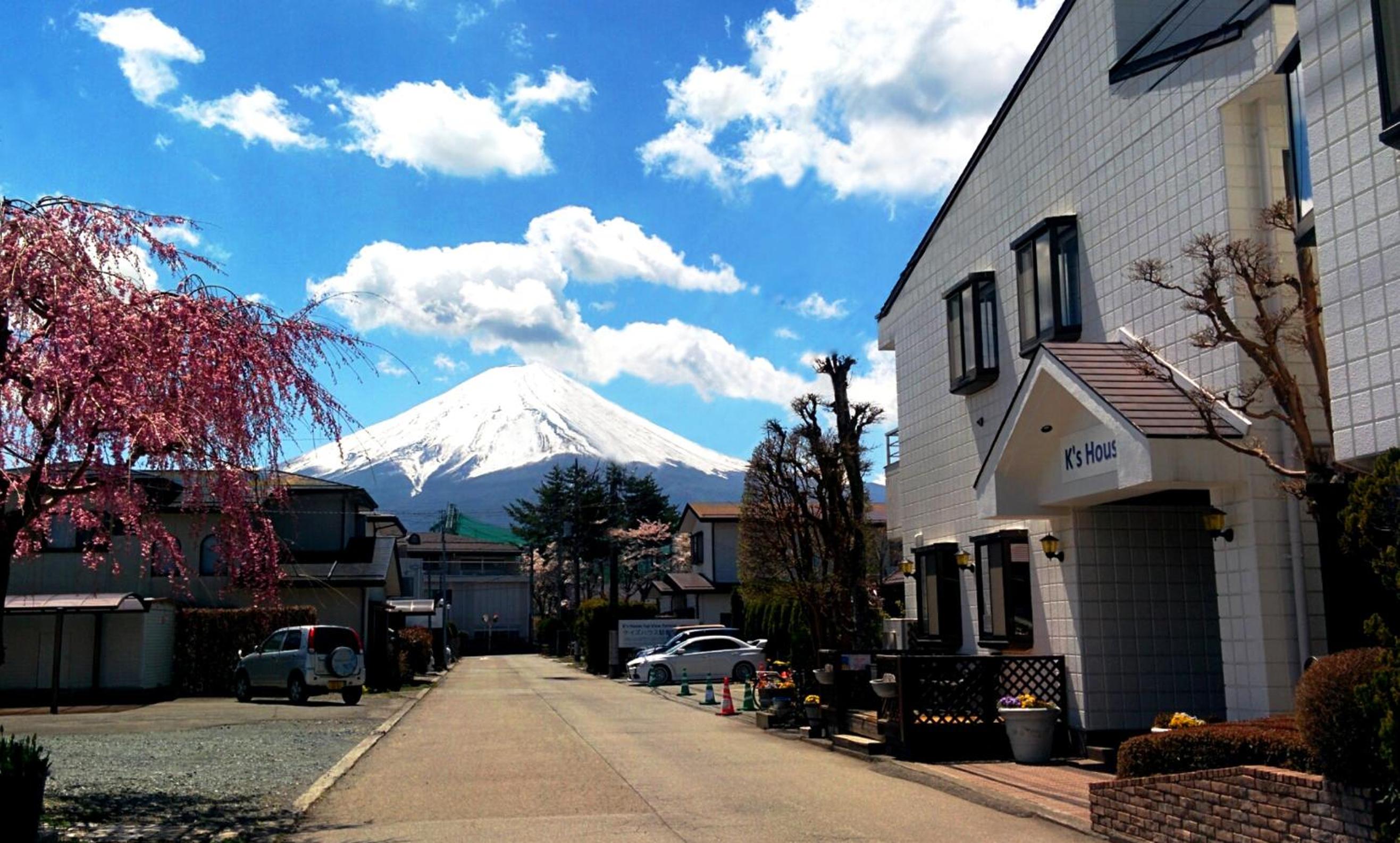 K's House Fuji View - Travelers Hostel