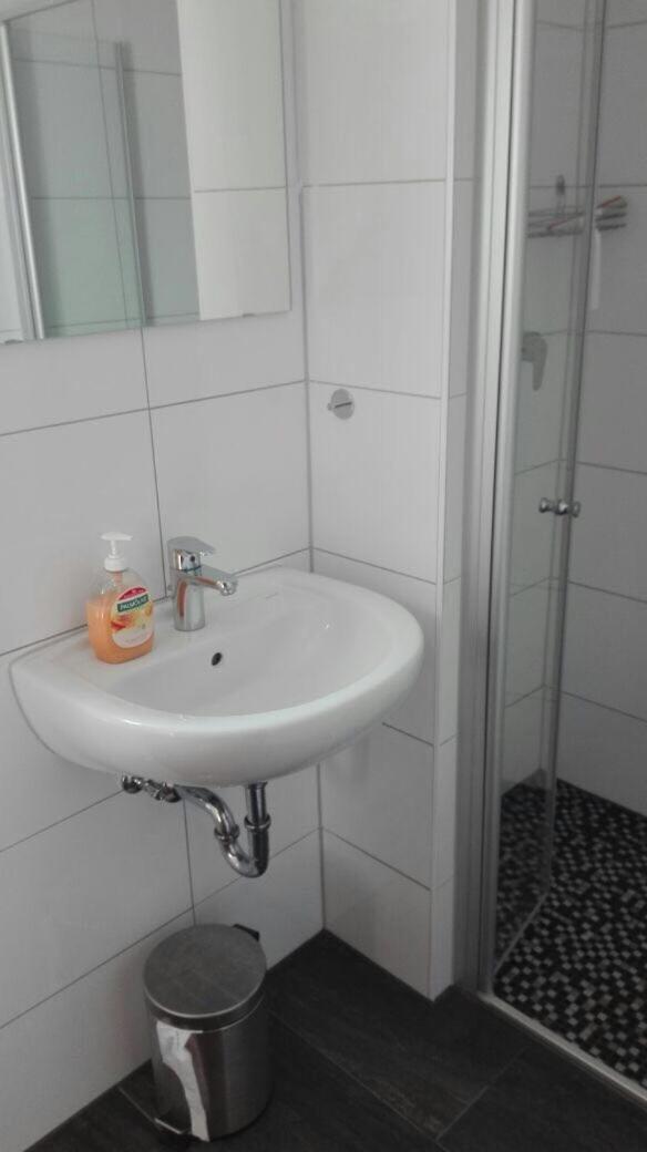 Photo 53
