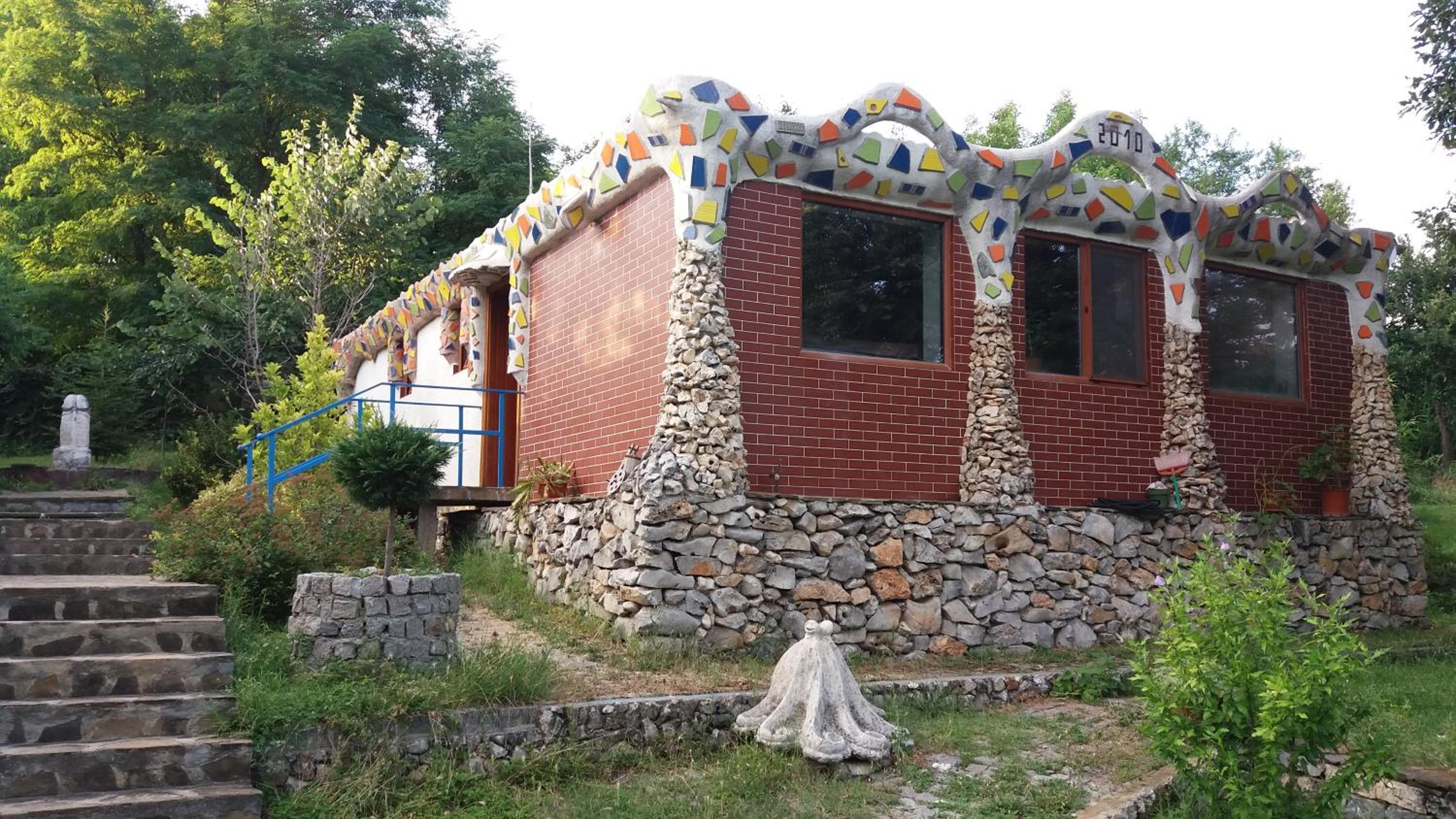 Chuchi Guest House 1