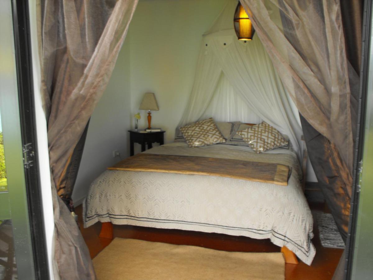 Rangimarie Anaura Bay Beachstay