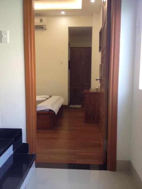 Au Lac Hotel