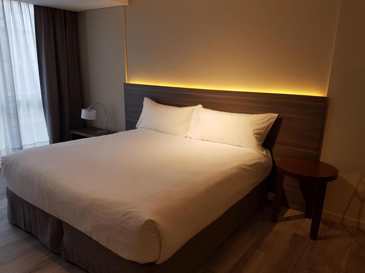 Olmos Suites