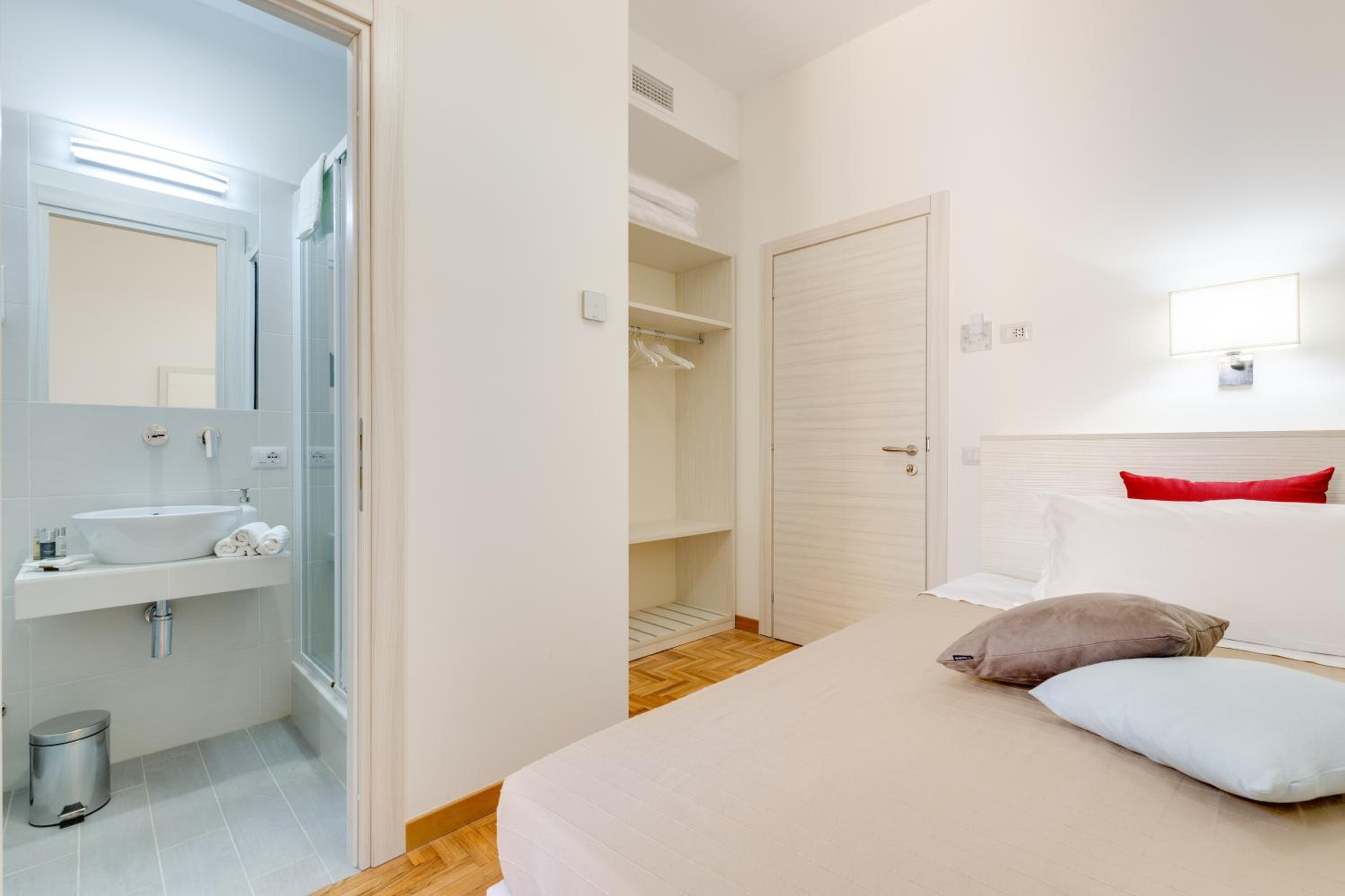 Dolce Luxury Rooms