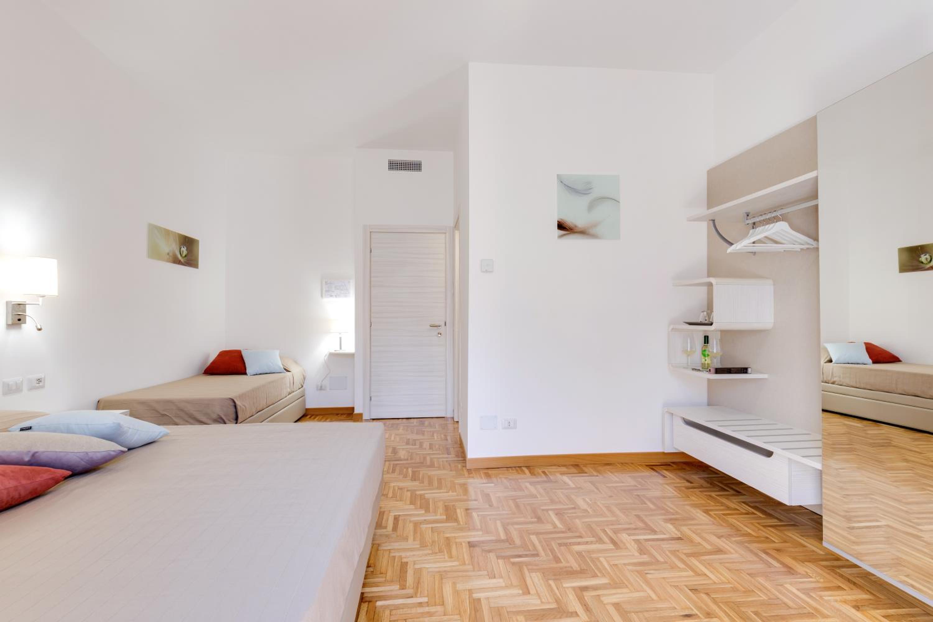 Dolce Luxury Rooms
