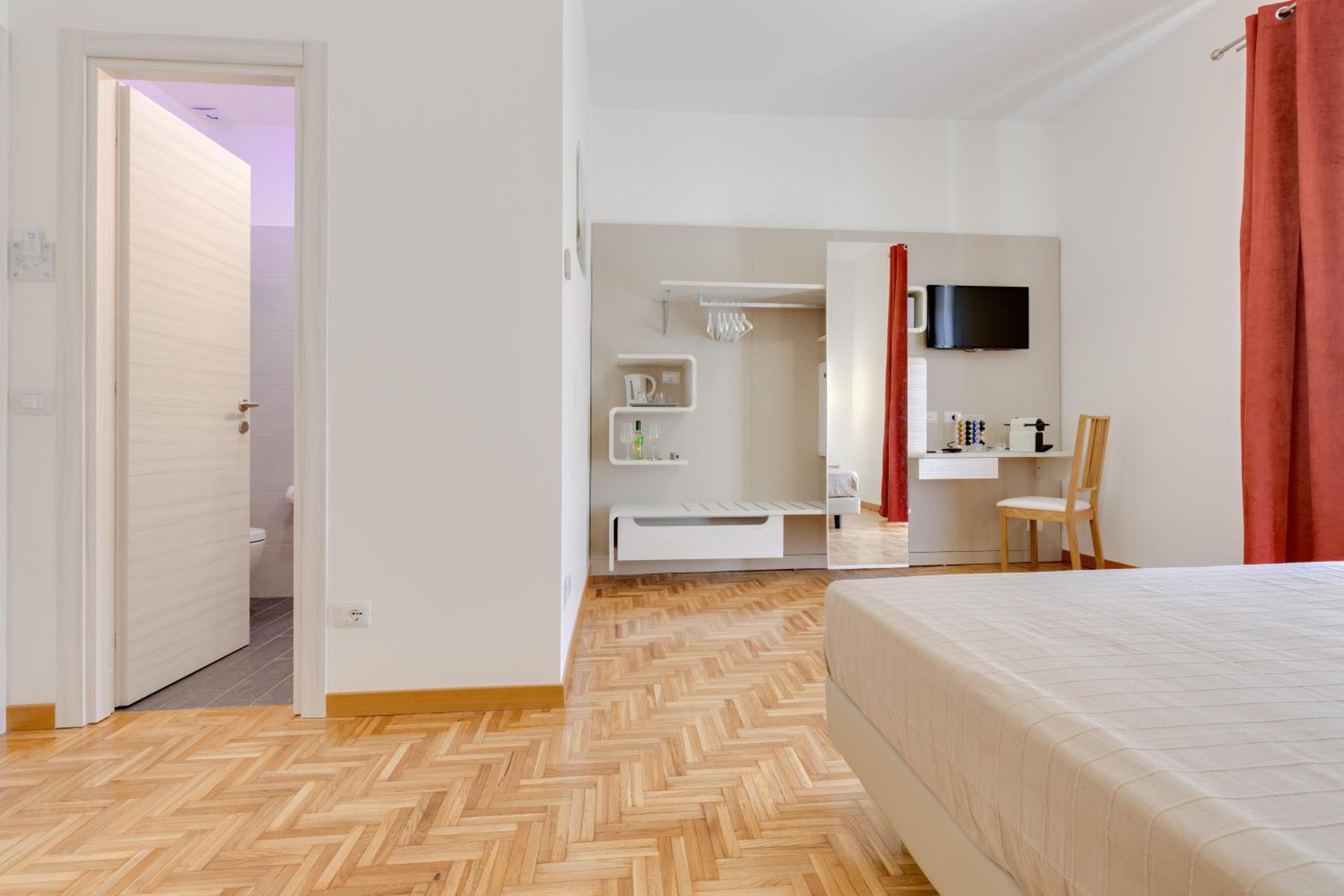 Dolce Luxury Rooms