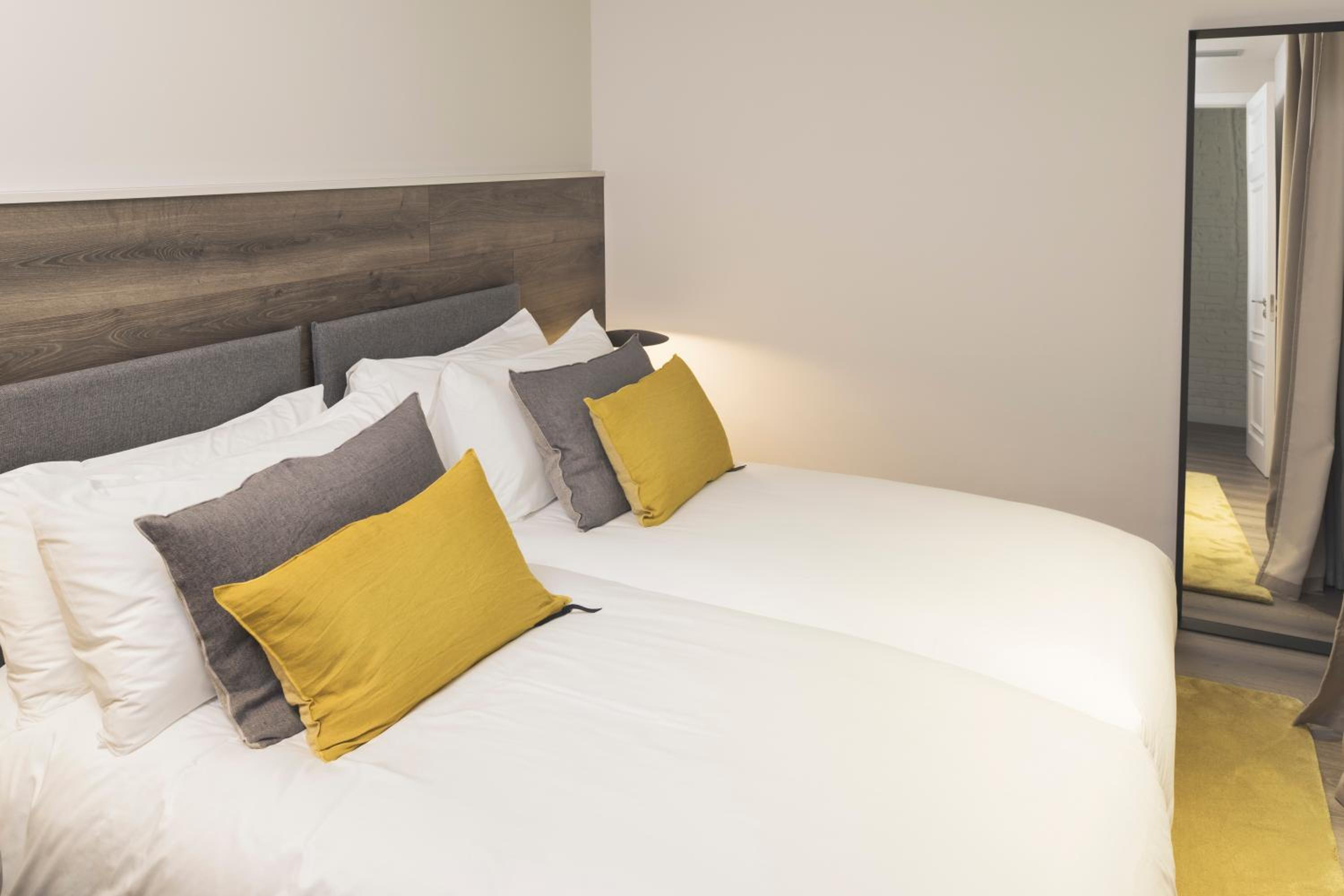 Casagrand Luxury Apartments Barcelona
