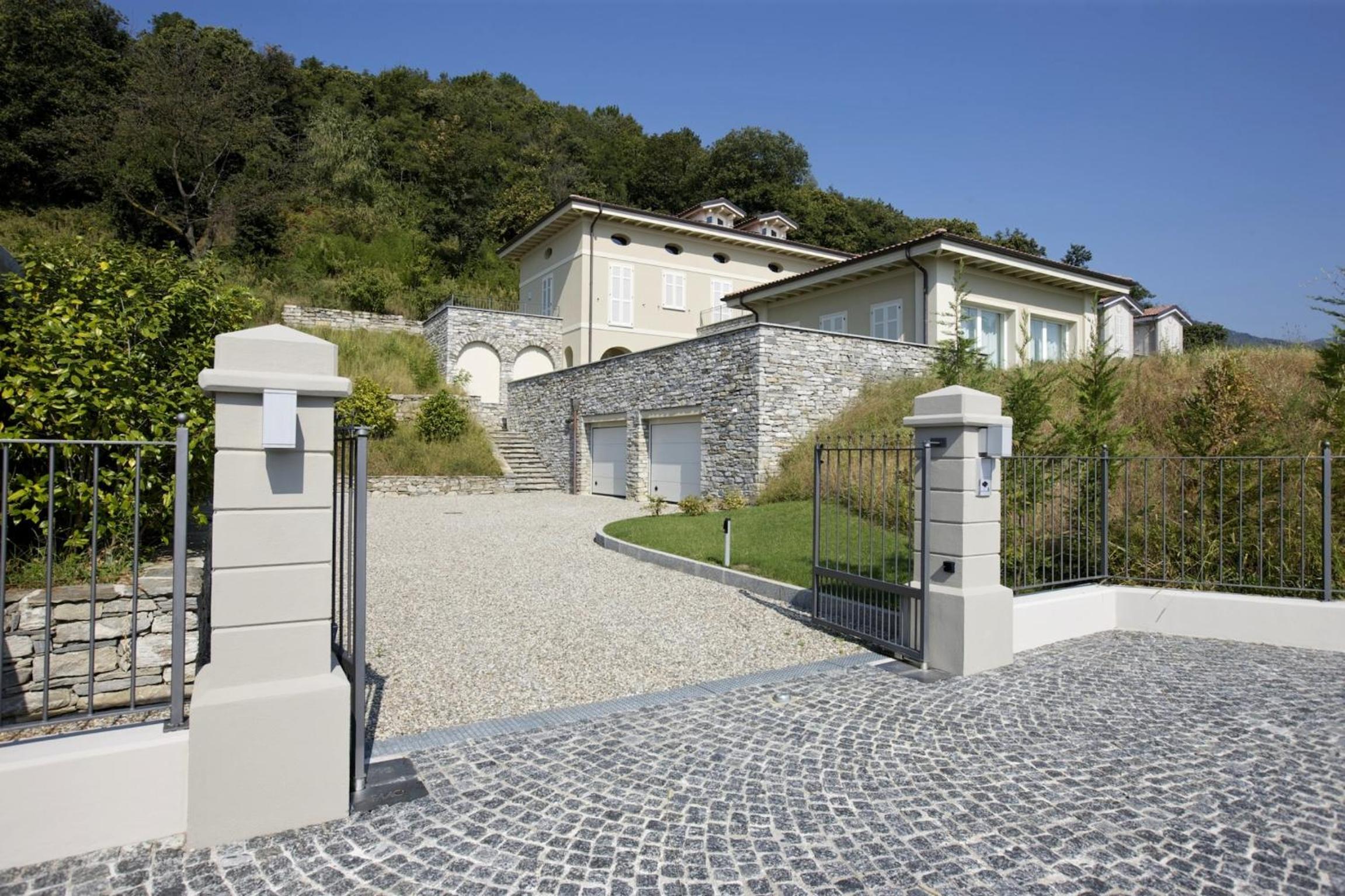 Verbania Vacations - Villa Il Portico - Property Image 3