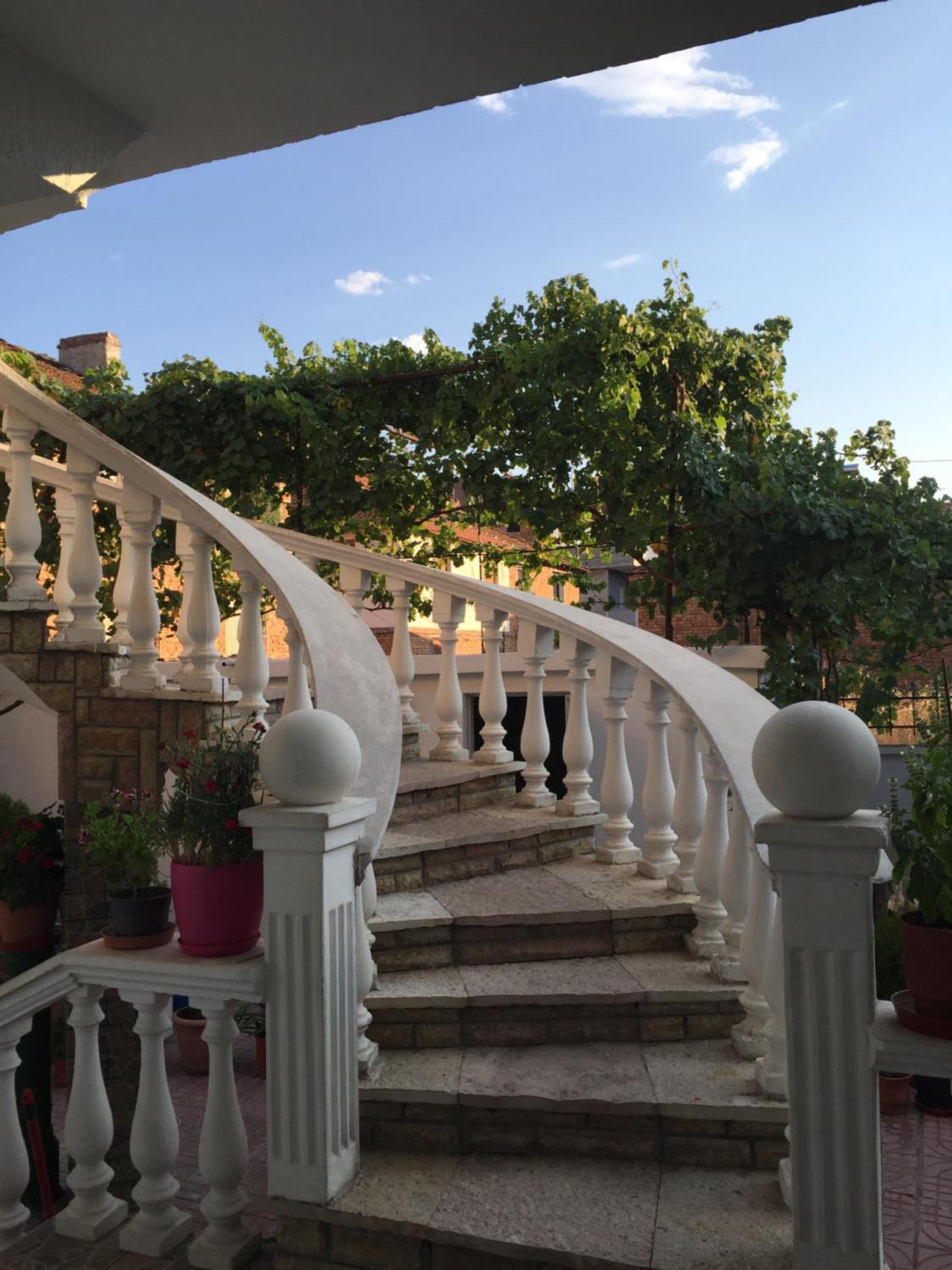 Vila Ridvani