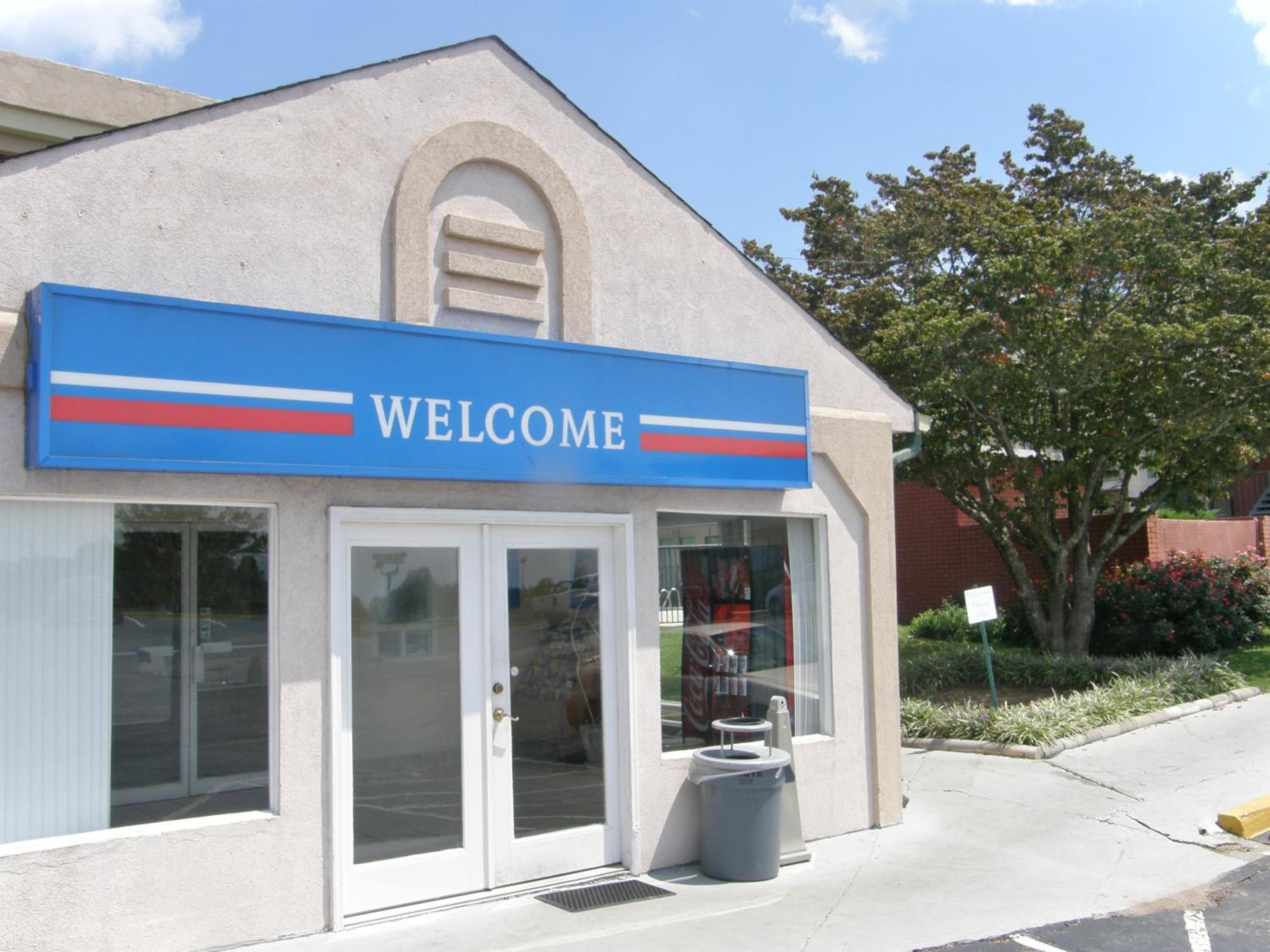 Motel 6-Gainesville, GA