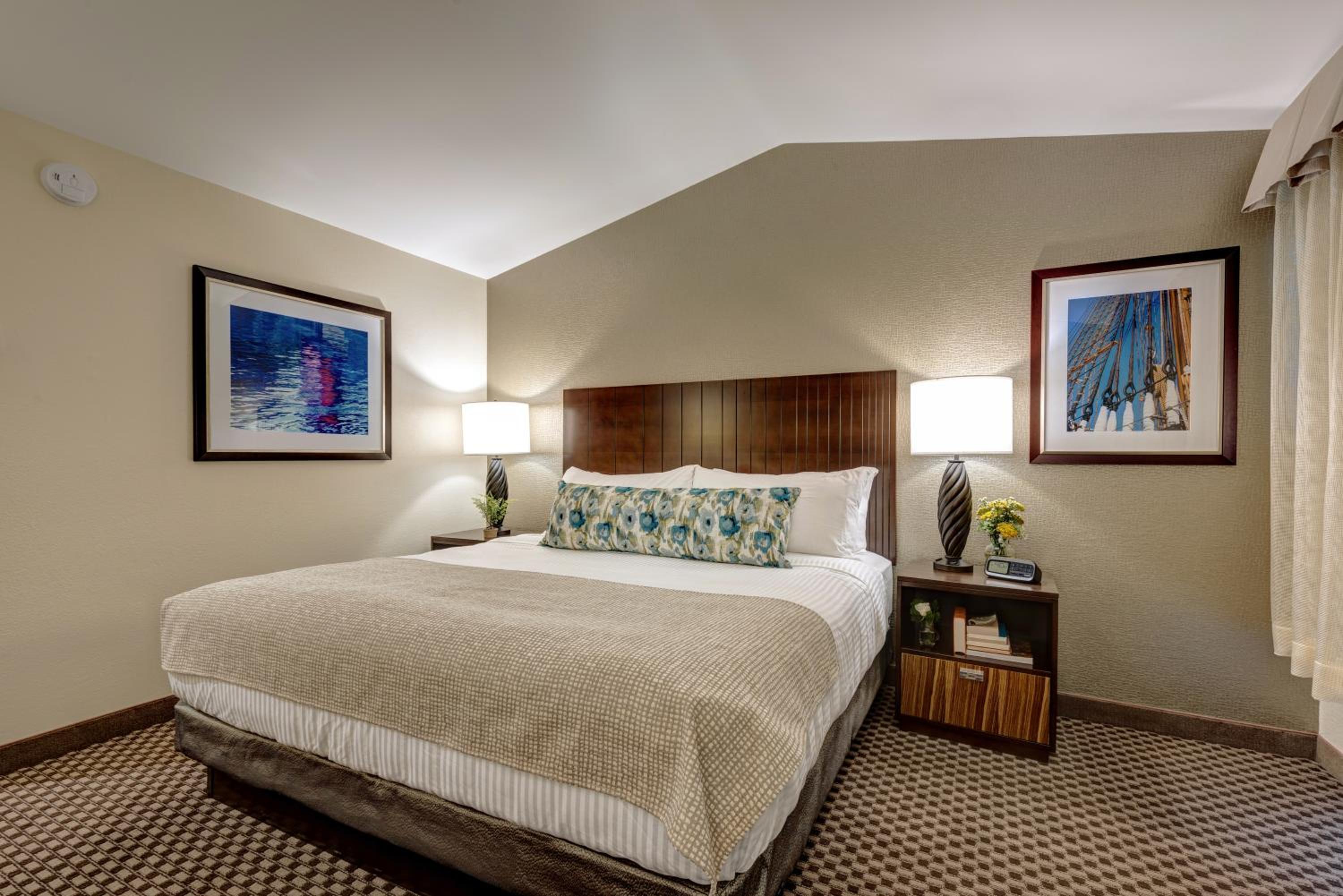 Dover Vacations - Garrison Hotel Suites Dover-Portsmouth, Ascend Hotel Collection - Property Image 32