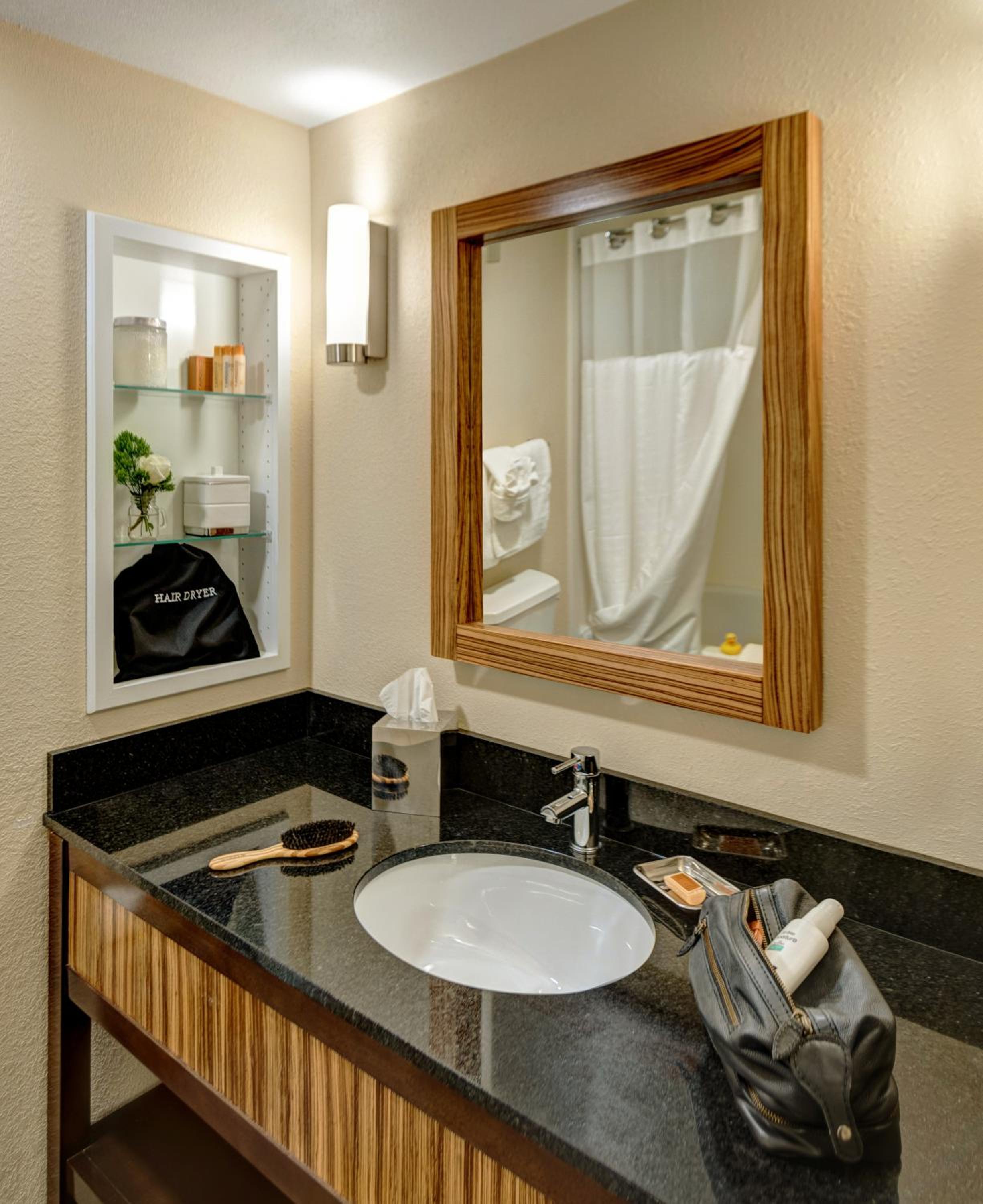 Dover Vacations - Garrison Hotel Suites Dover-Portsmouth, Ascend Hotel Collection - Property Image 30