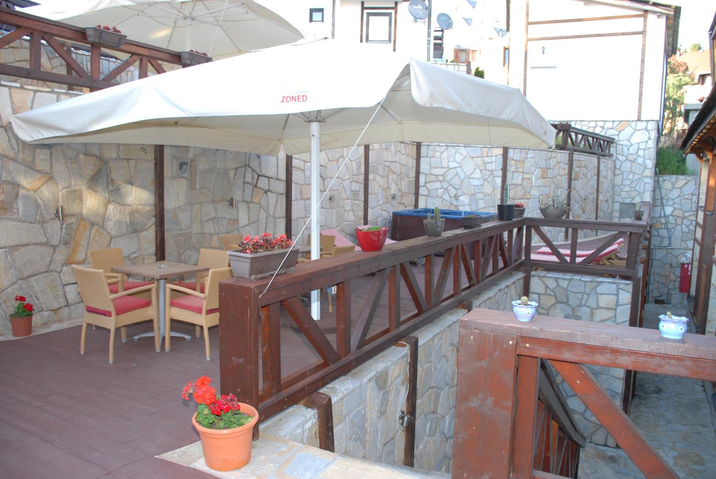Apartments Mitic