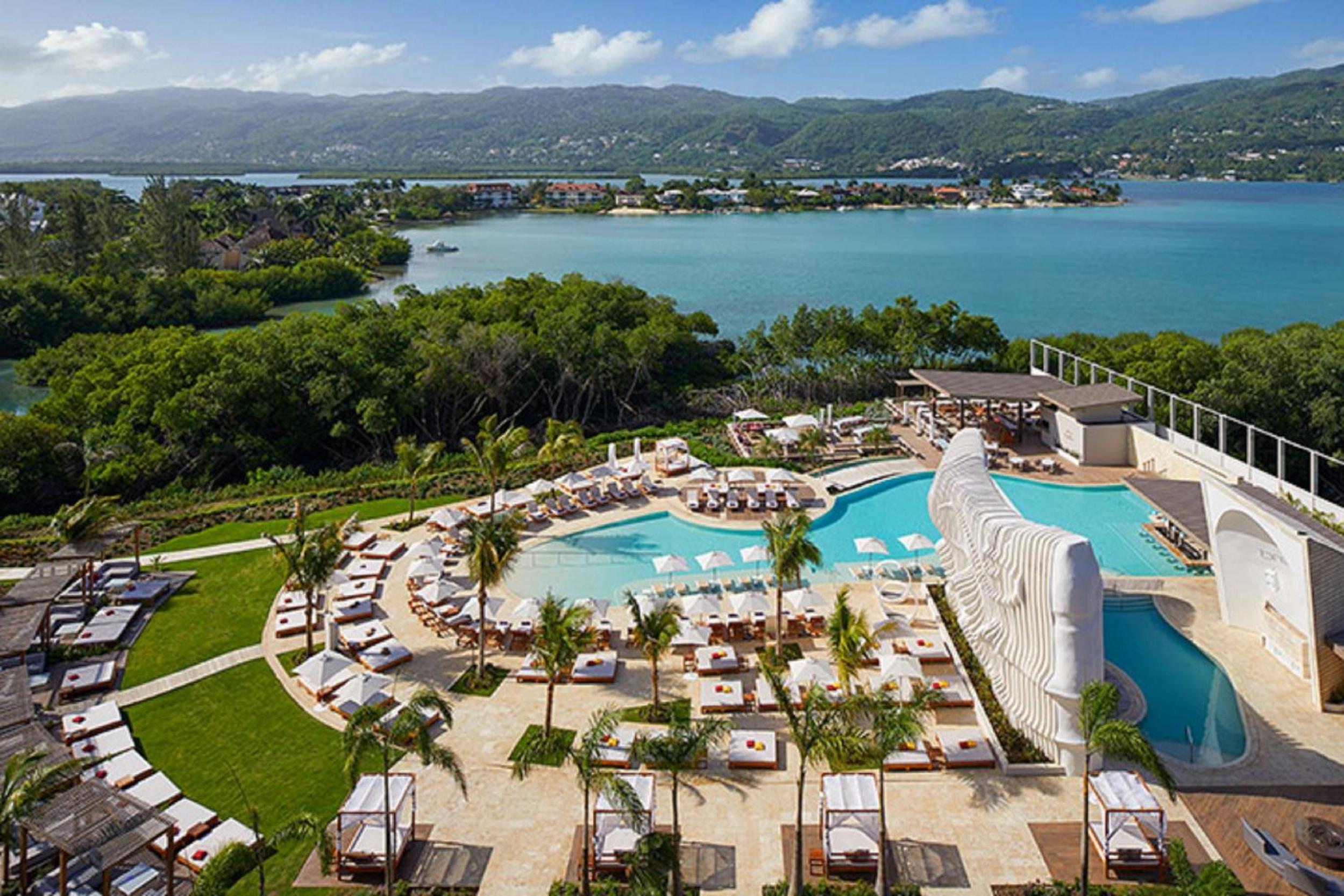 Hotel Breathless Montego Bay - Image 1