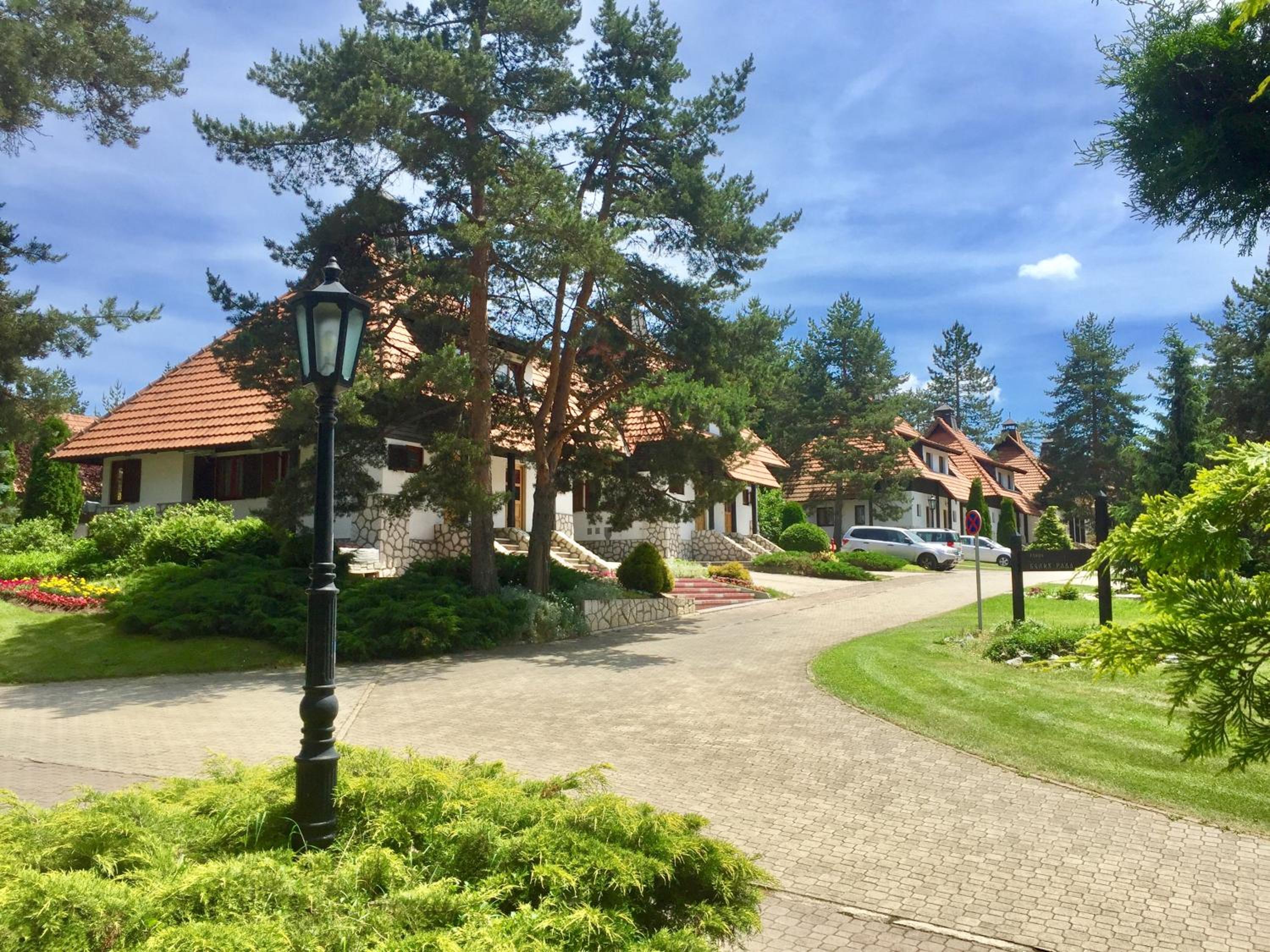 KRALjEVI KONACI ZLATIBOR view 4