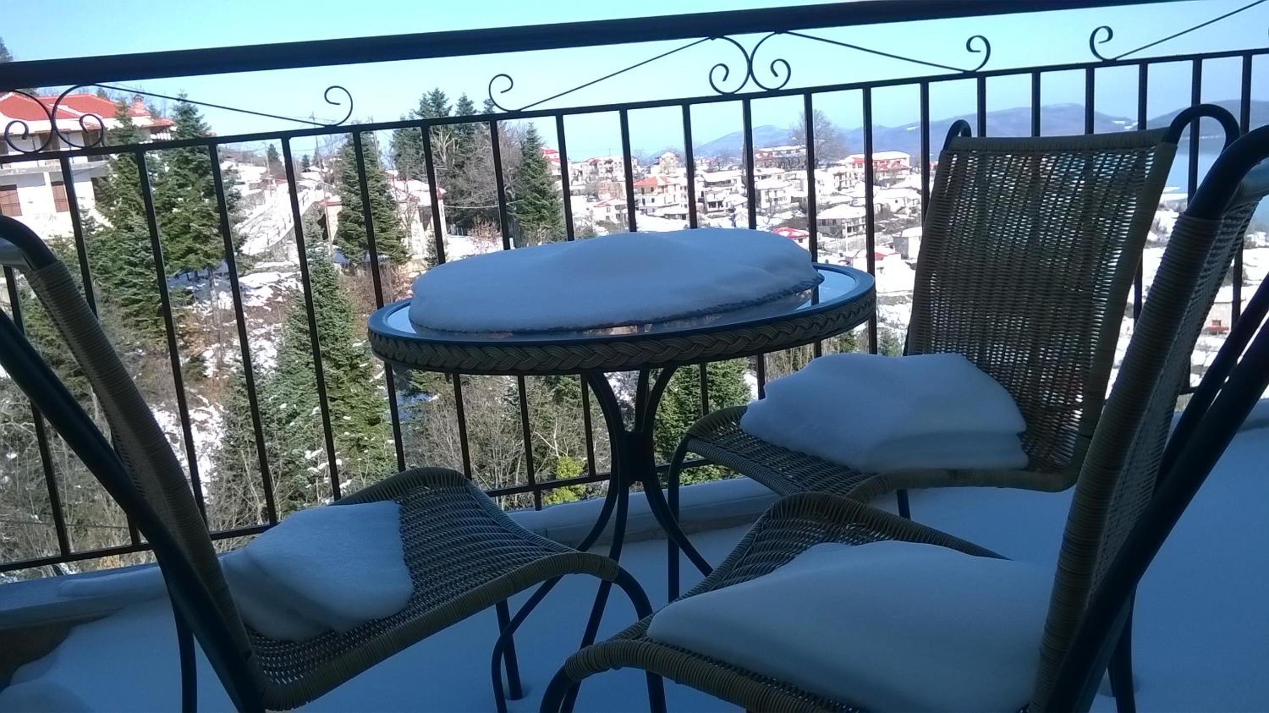Kynthia Guesthouse
