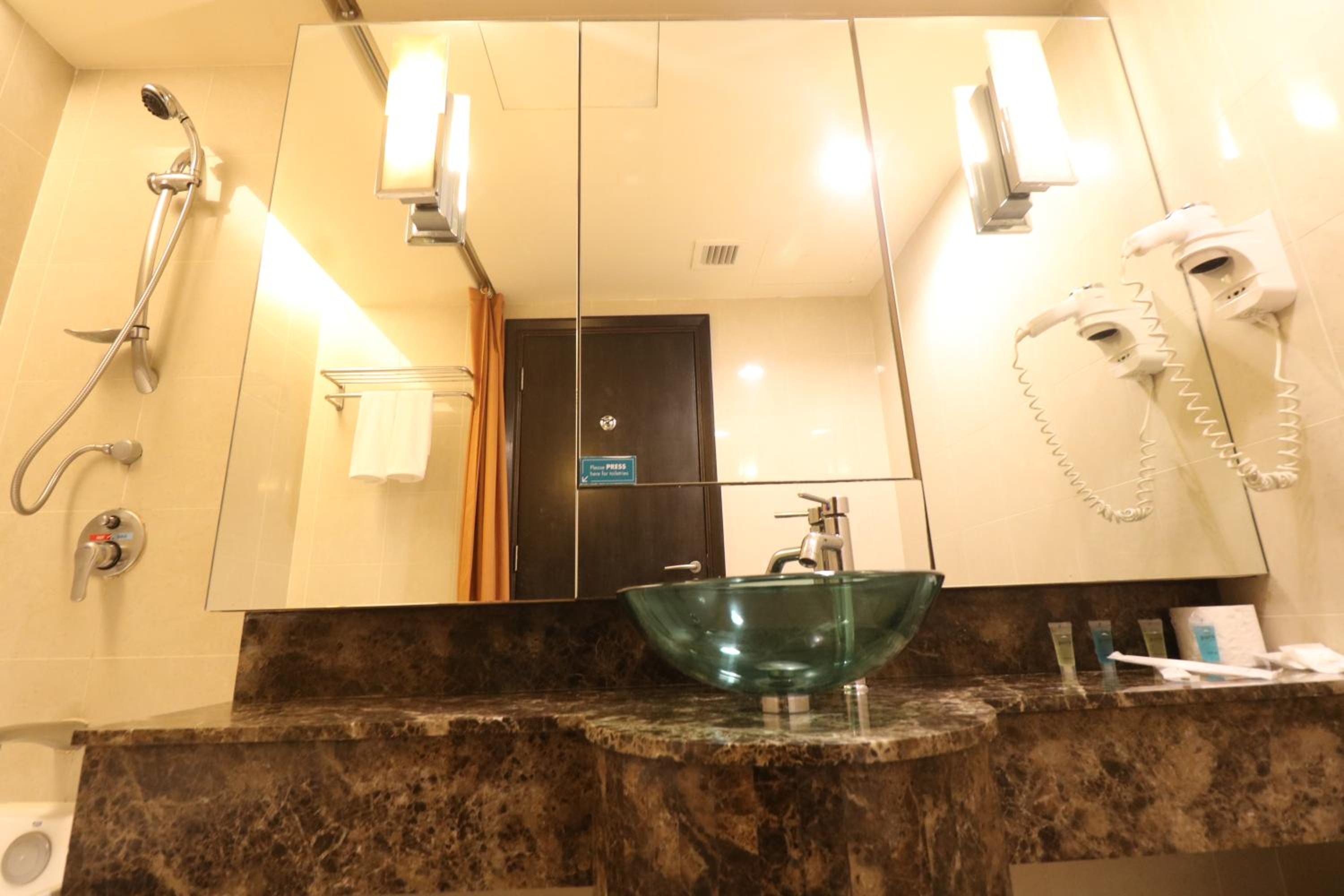 Millennium Suite At Pyramid Tower
