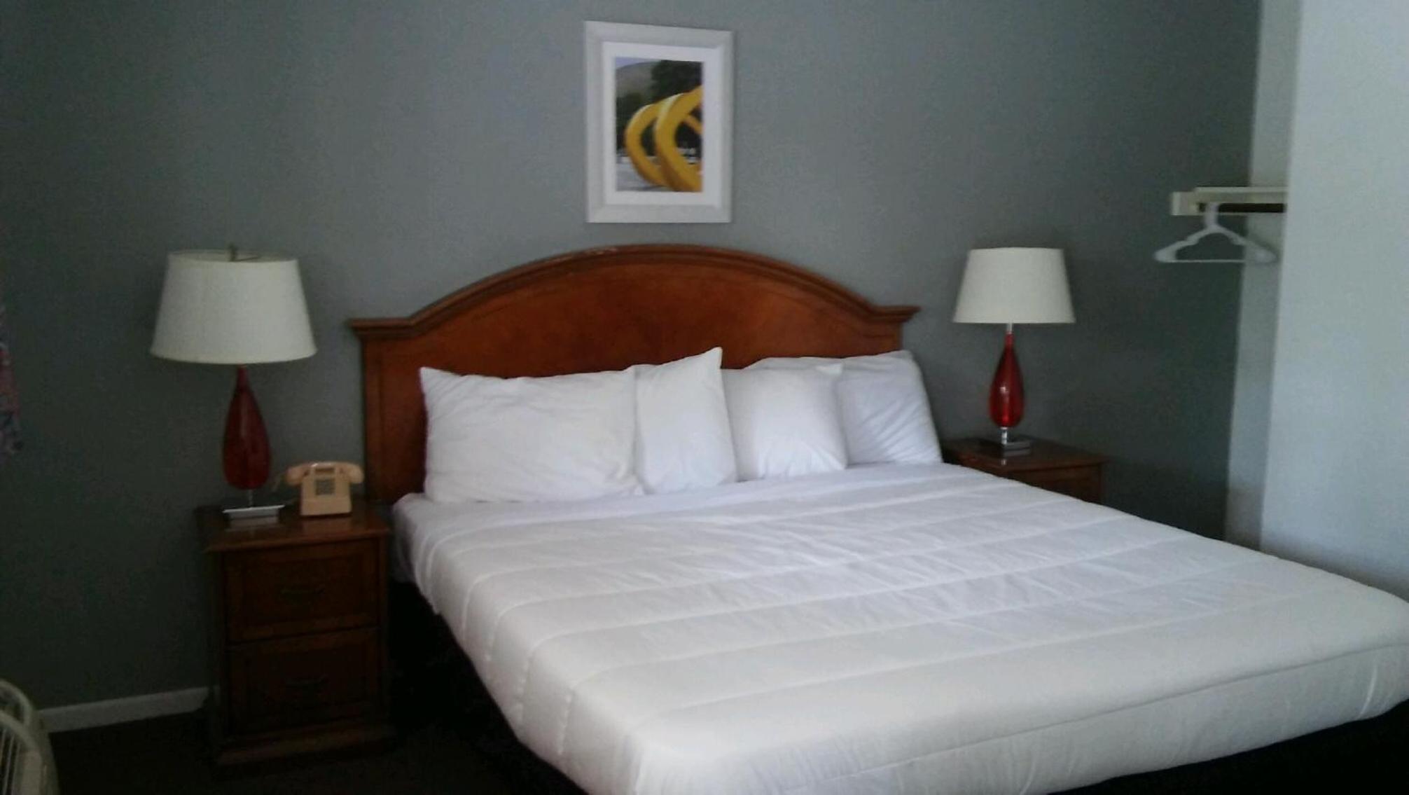 The Oak Motel