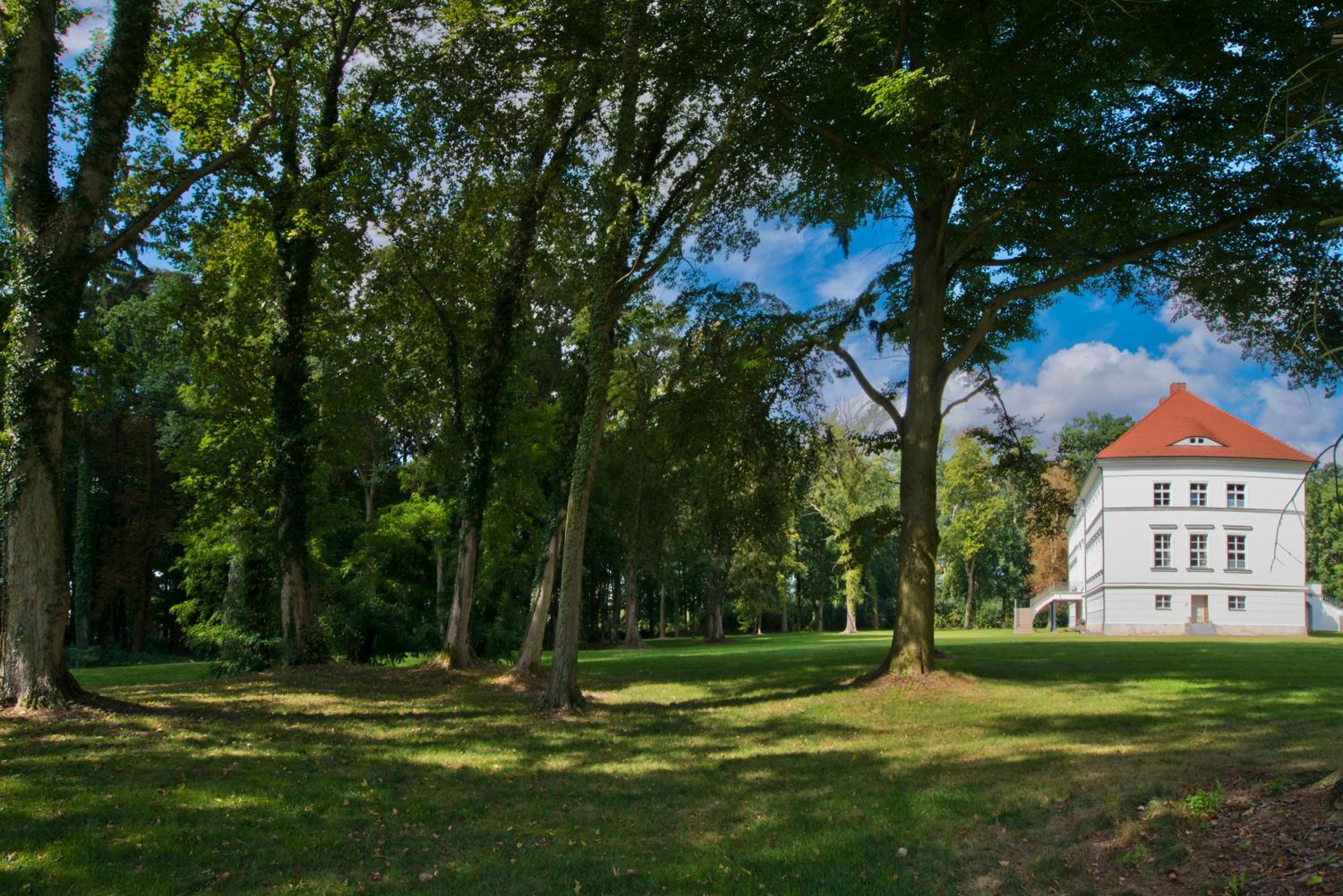 Schloss Retzow Apartments