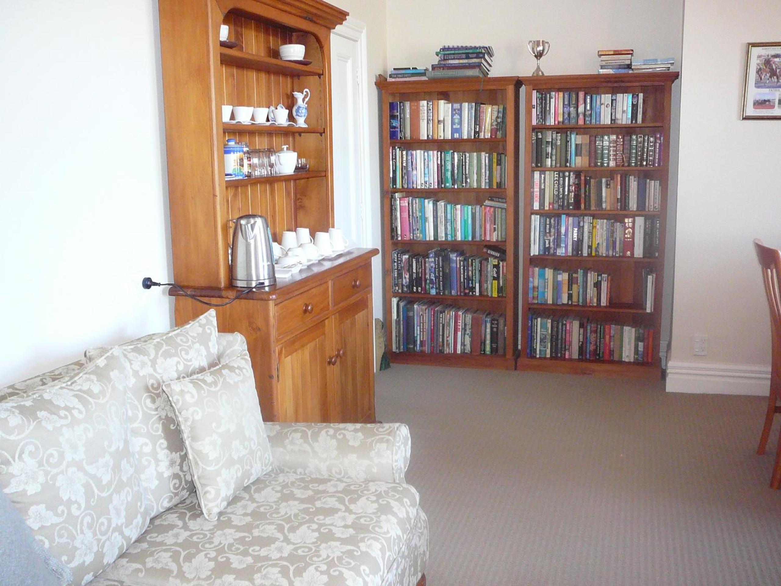Nelson Heights Bed & Breakfast view 3