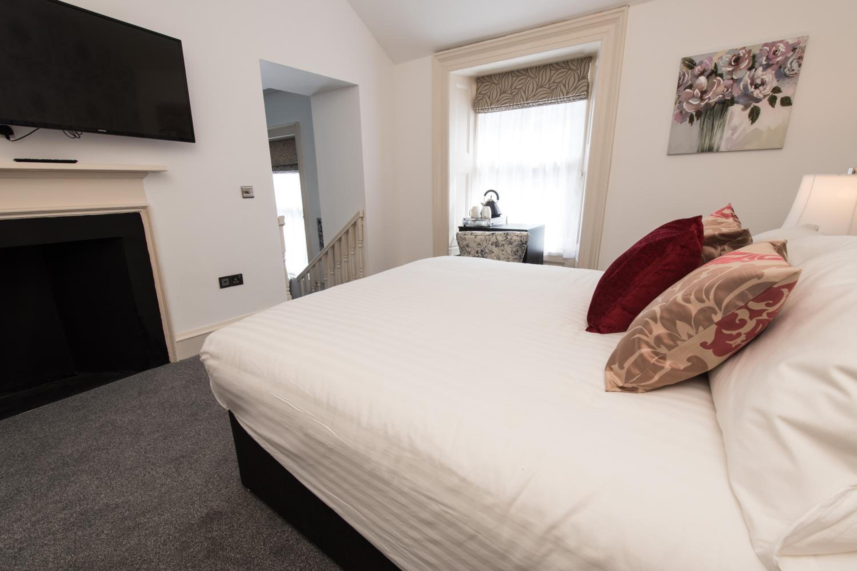 Royal Princes Suites