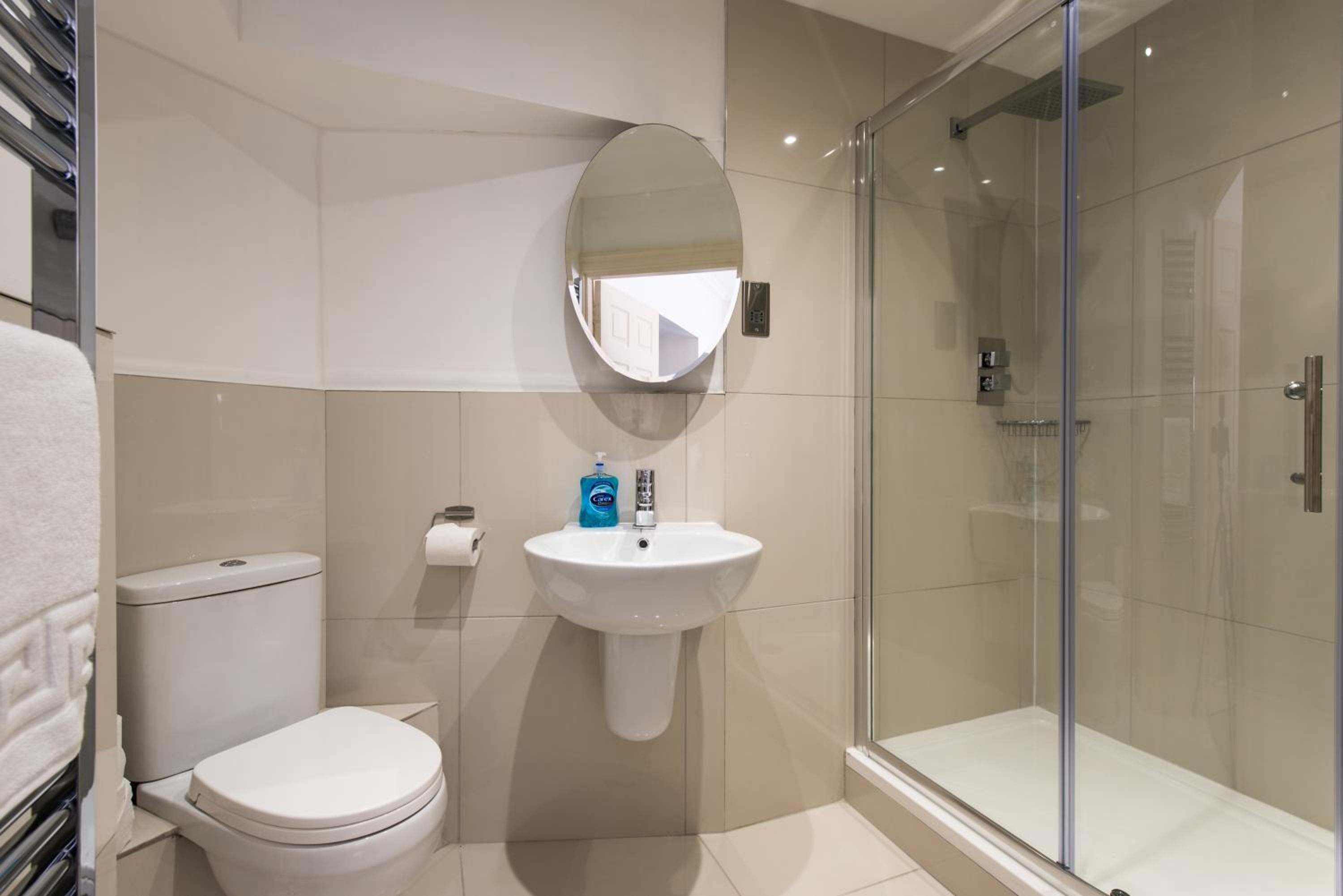 Royal Princes Suites