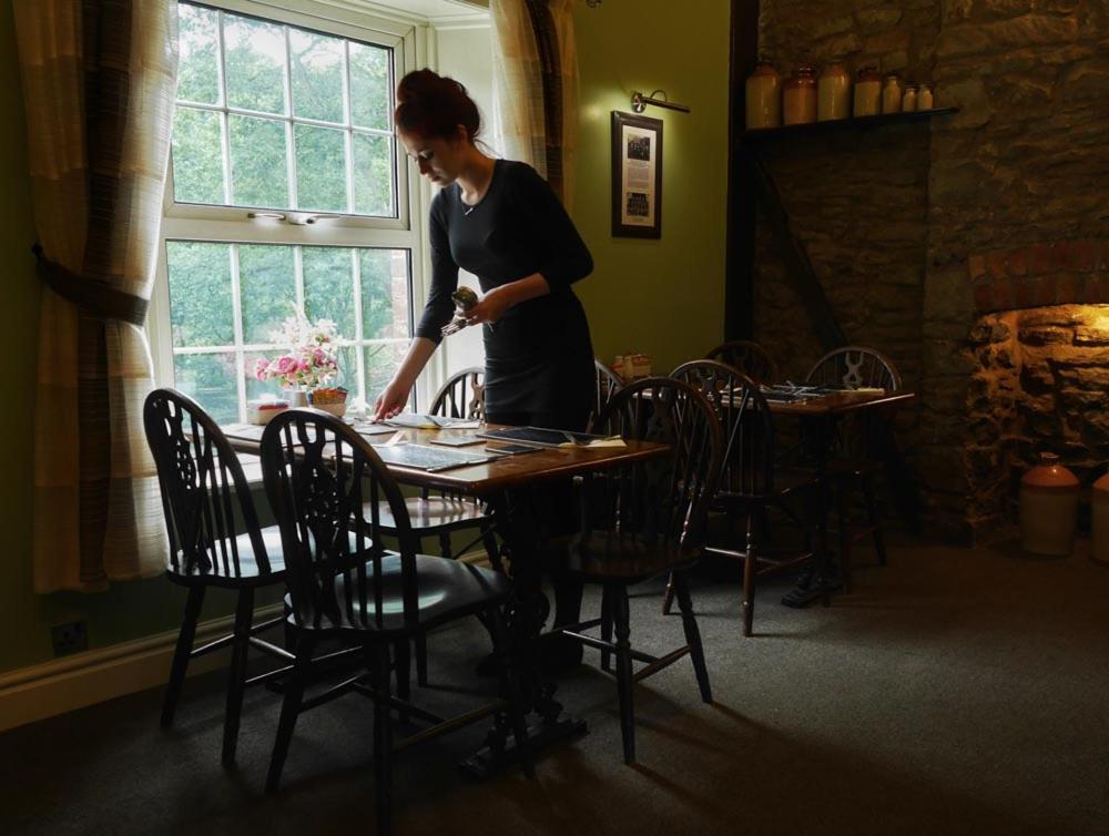 The Fountain Inn