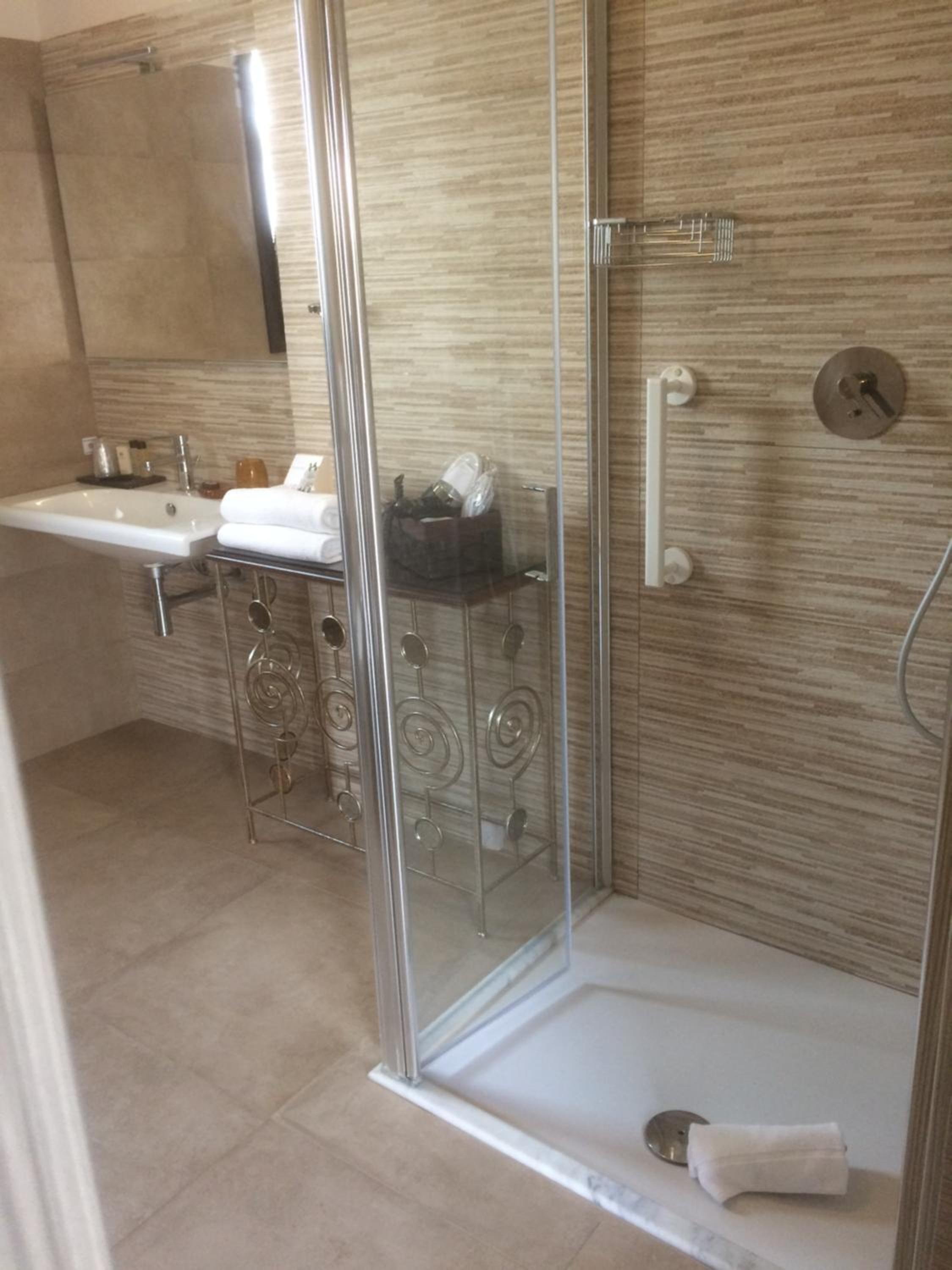 RIAD Comfort Rooms