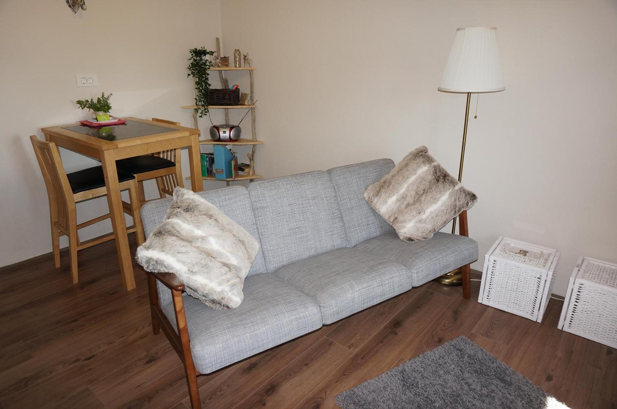 Valley View Apartment