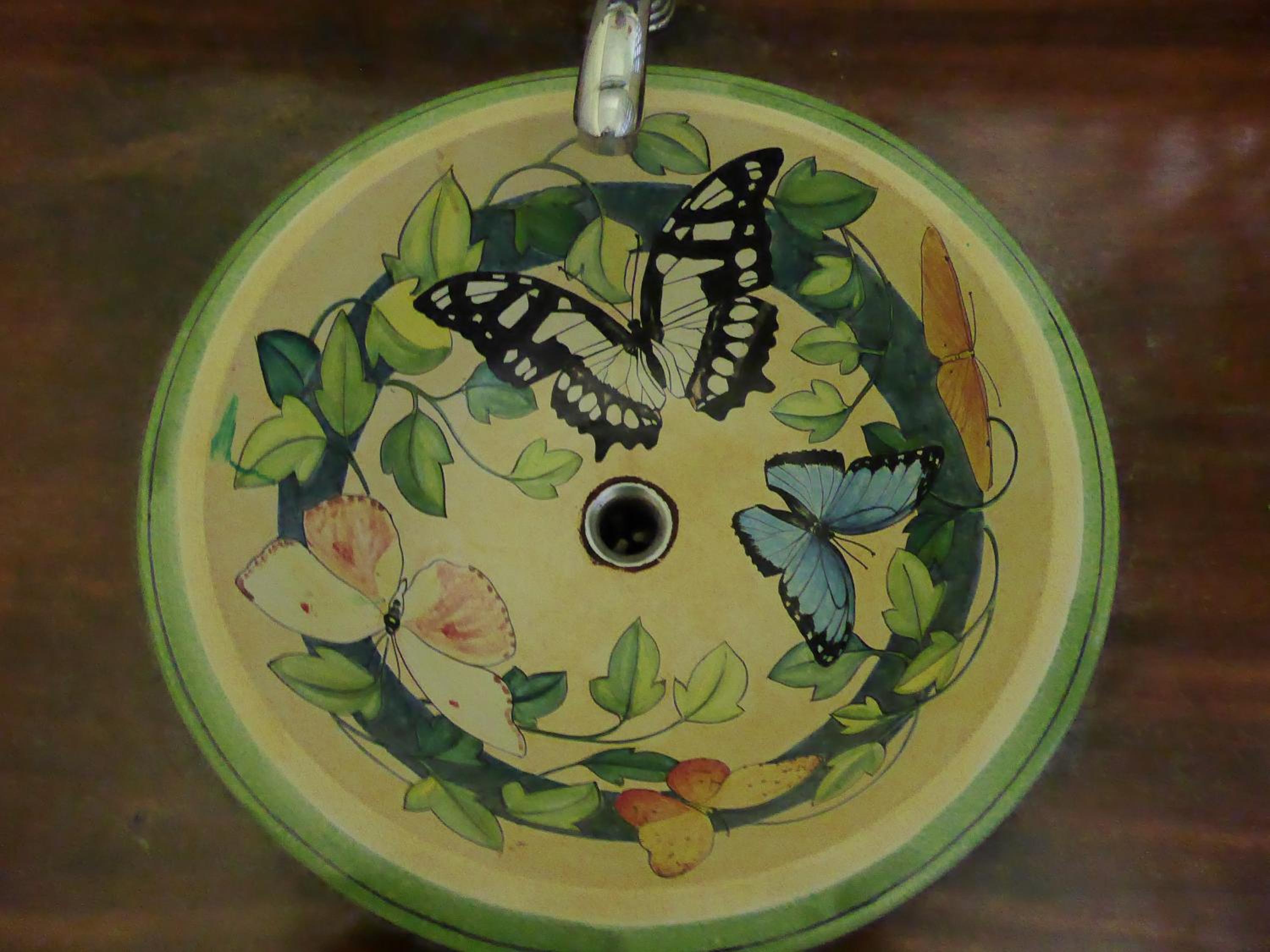 Lucky Bug Bed And Breakfast