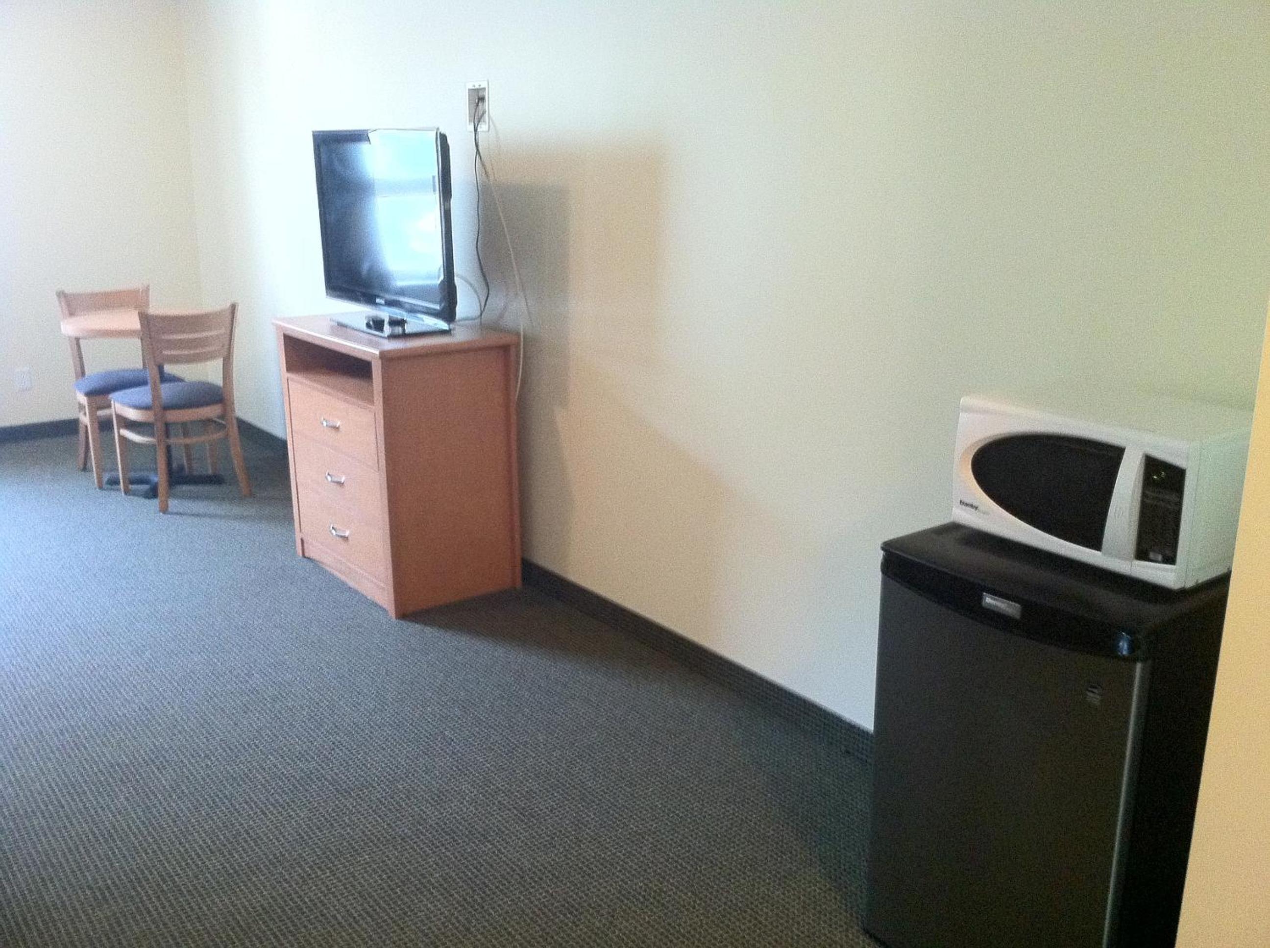 Circle 6 Motel