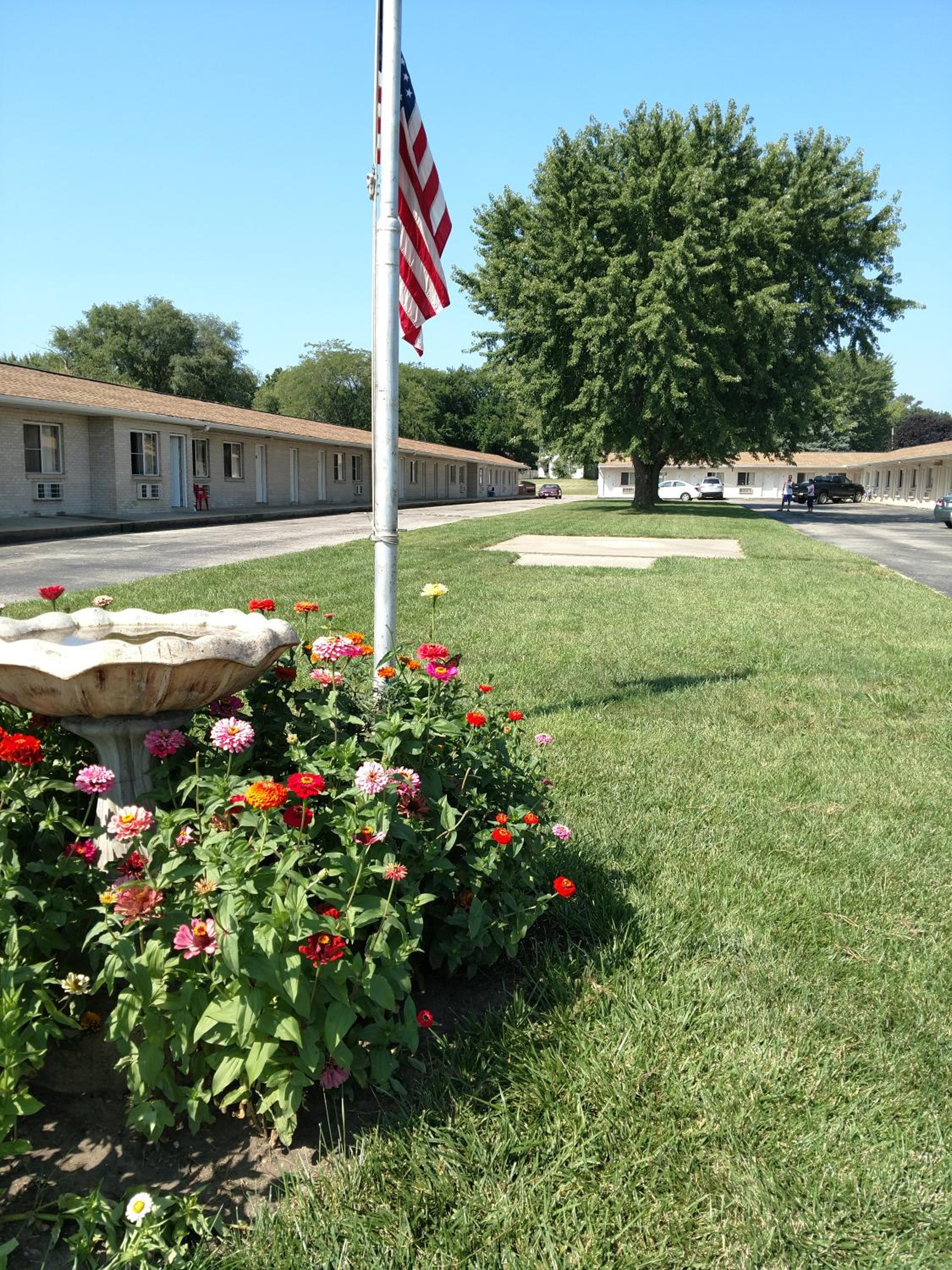 All Seasons Motel