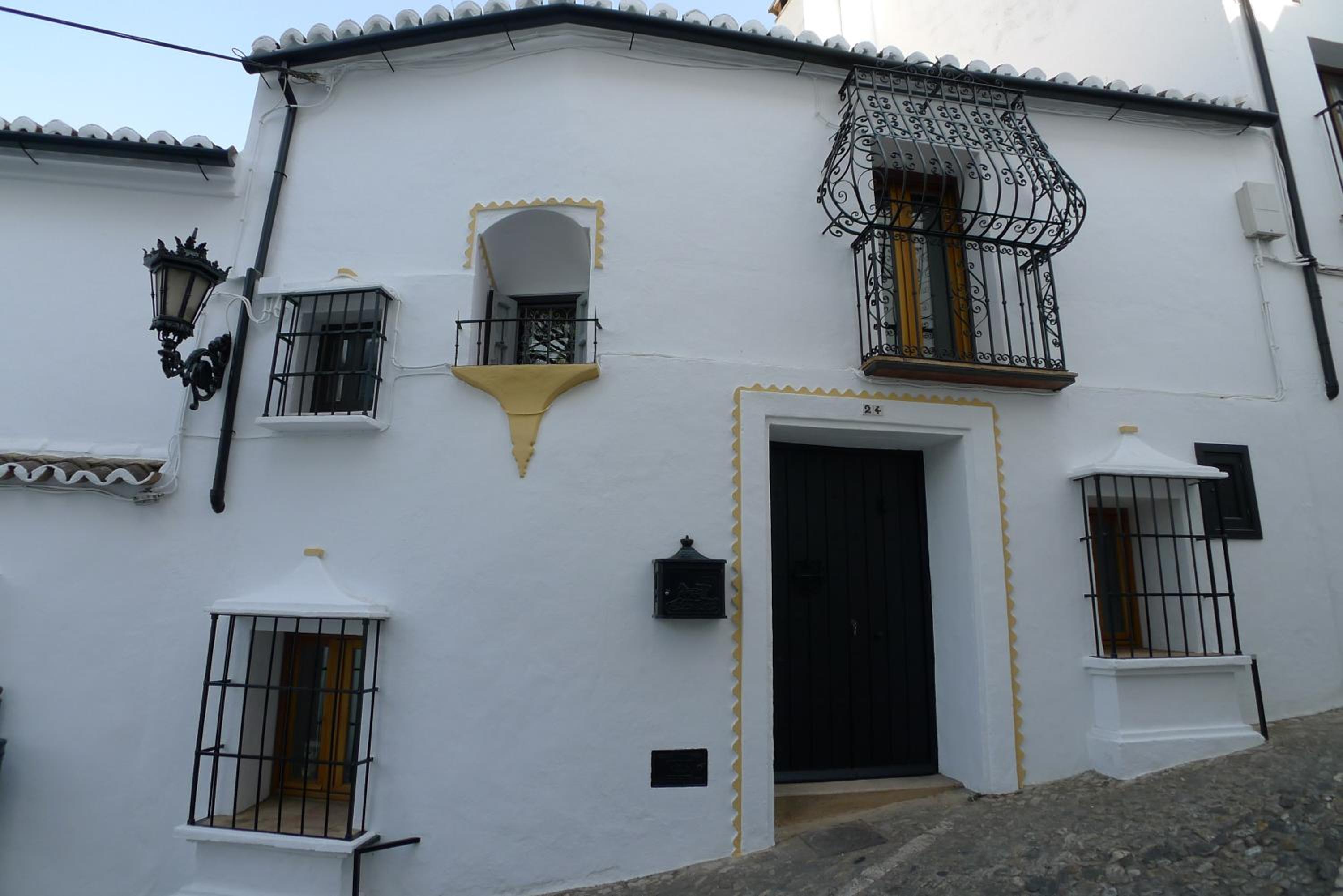 Salvatierra Guest House view 2