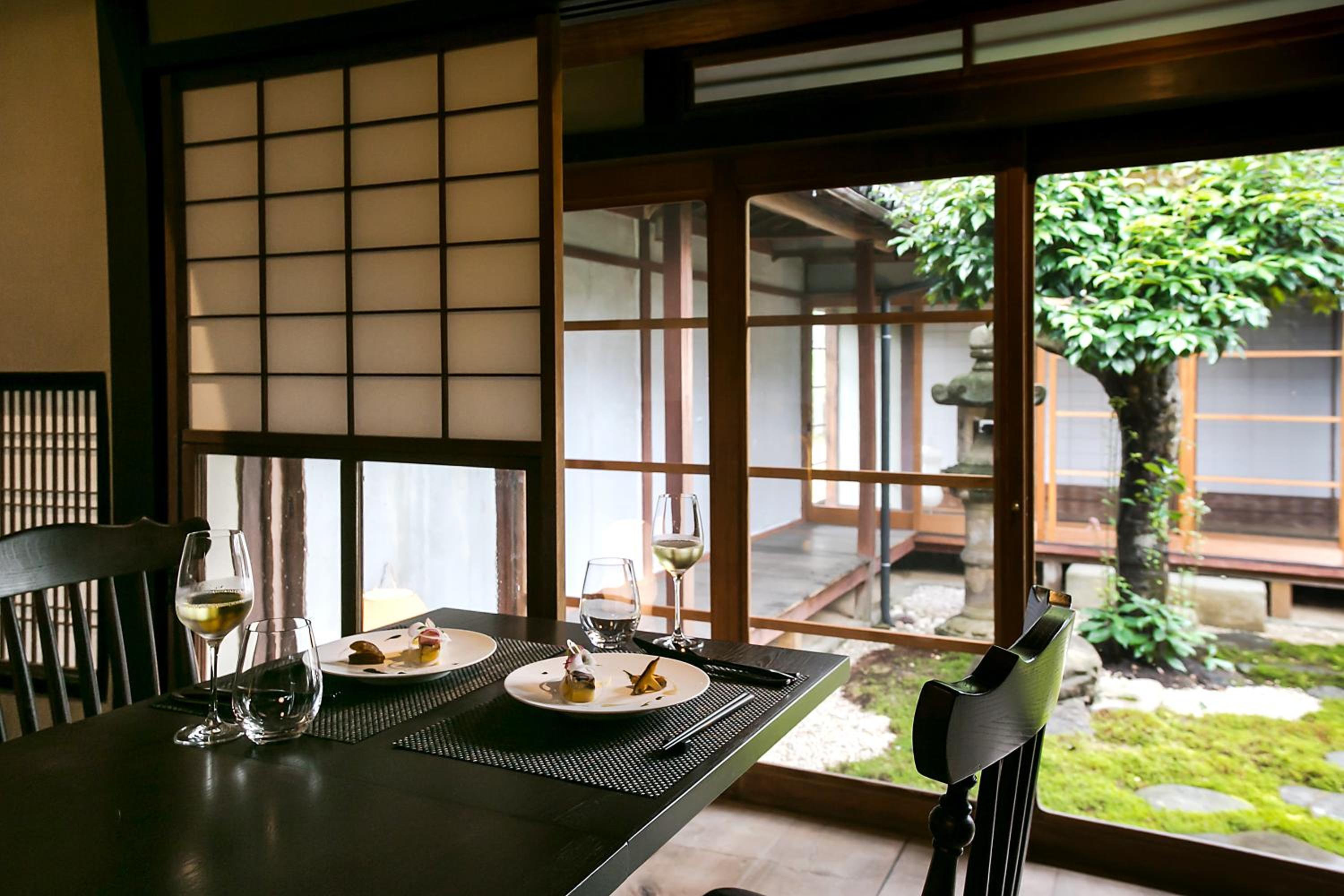 NIPPONIA Sasayama Castle Town Hotel